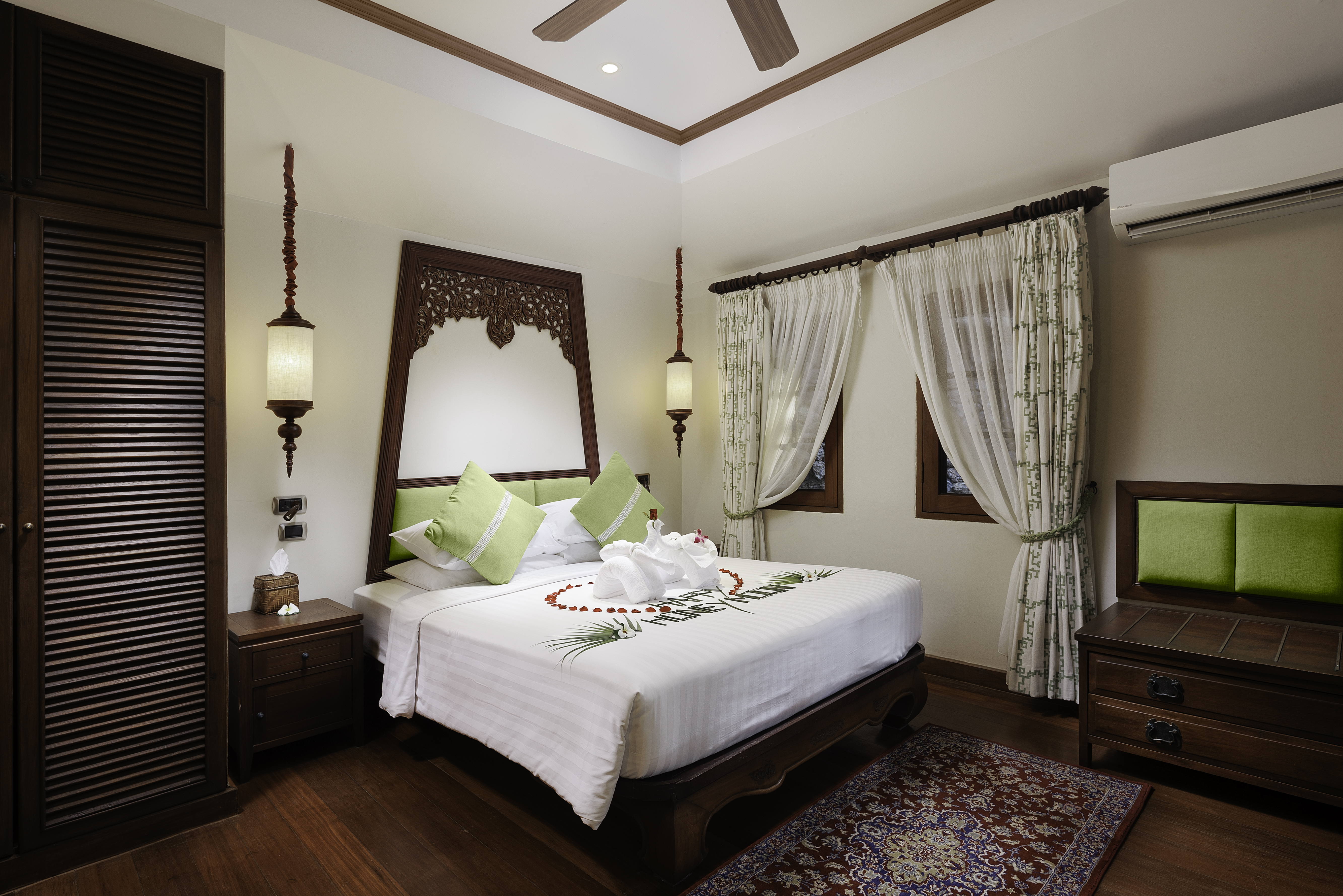 Double or Twin Deluxe