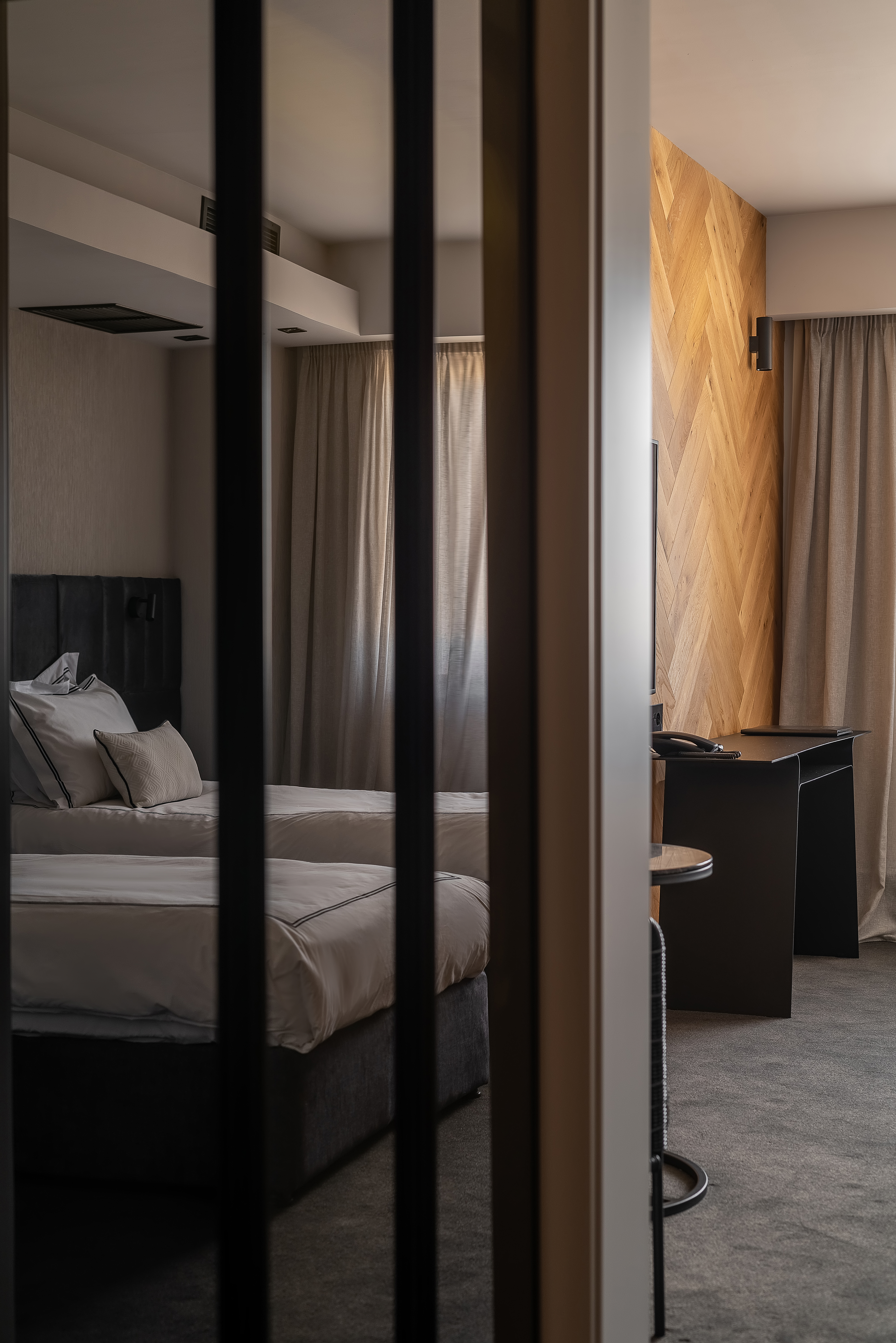 Twin Deluxe Two Beds