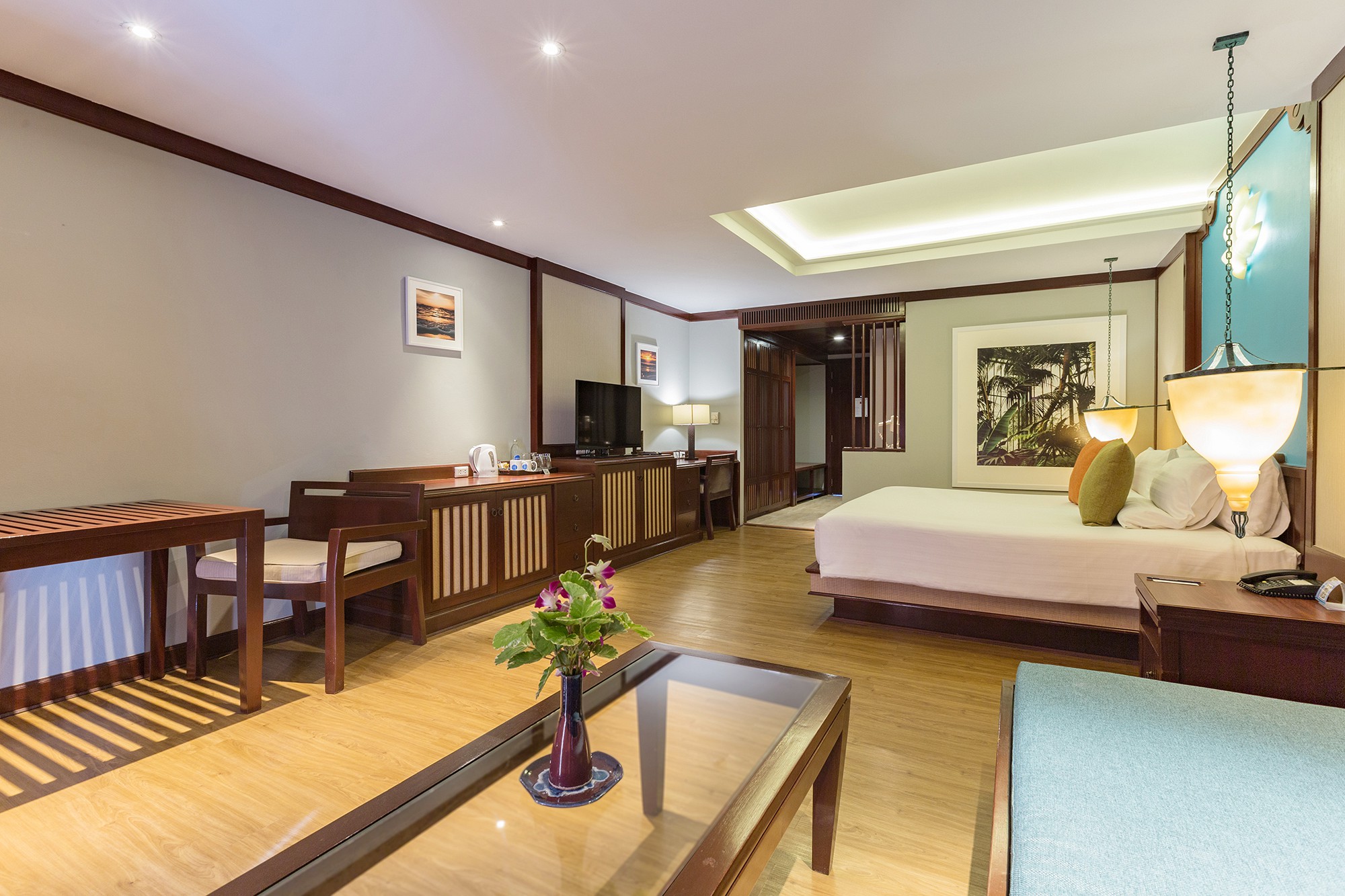 Double or Twin Deluxe