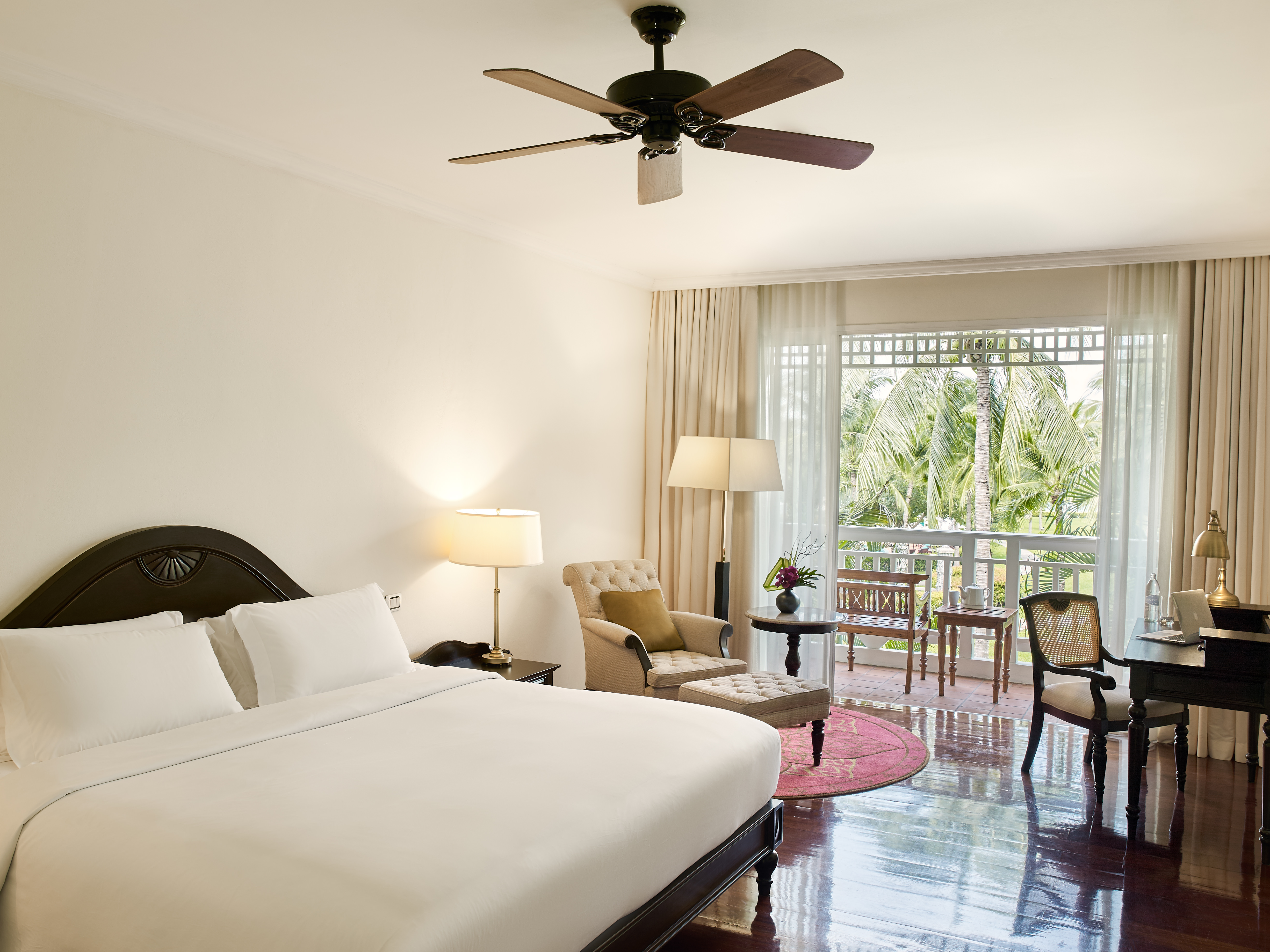 Double Superior King Bed