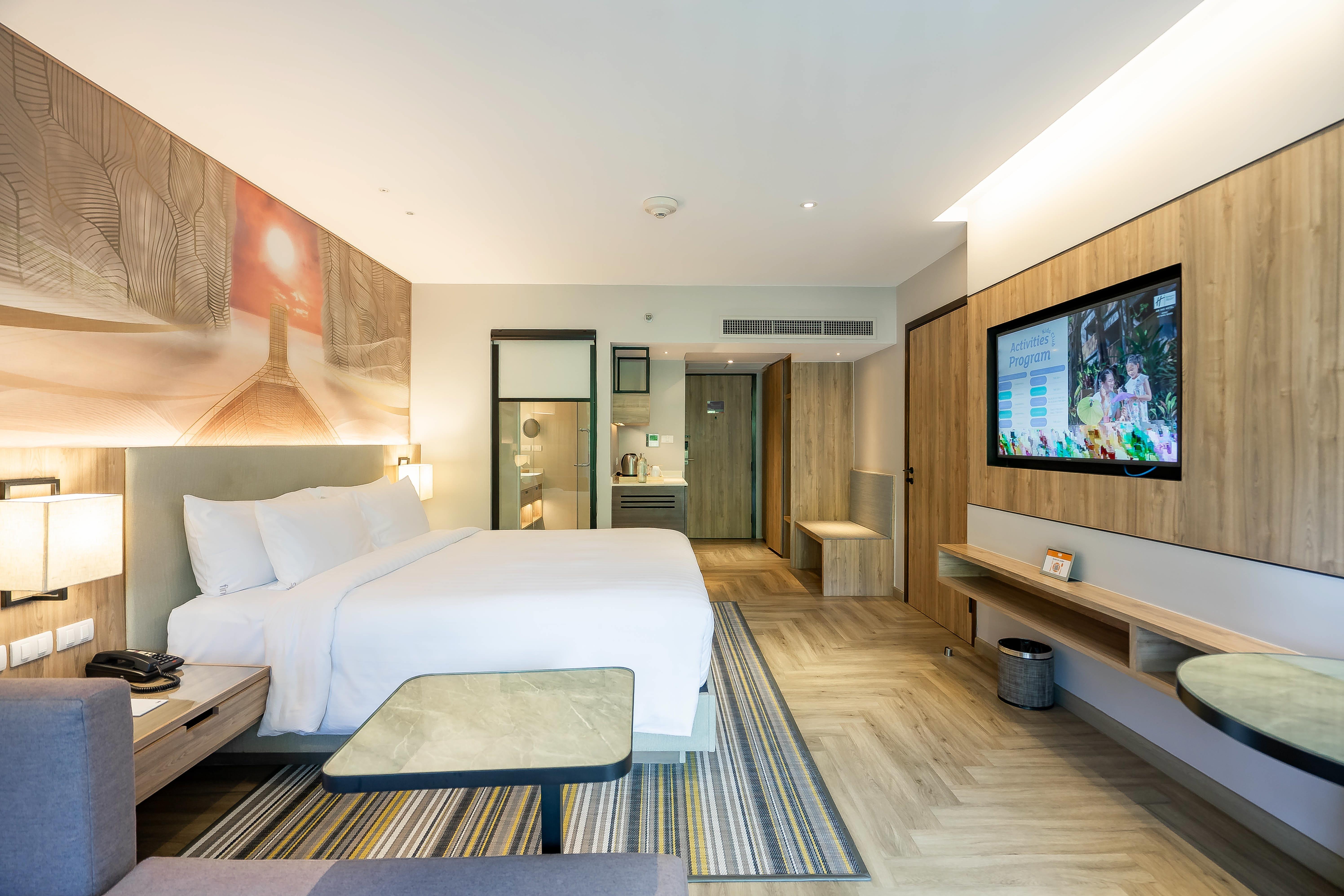 Double Premium Garden View