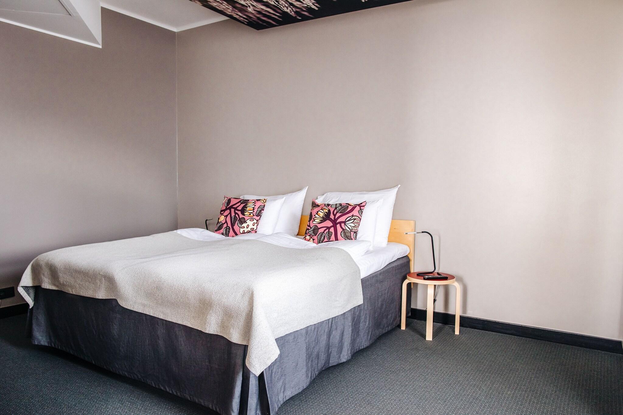 Junior Suite King Size Bed