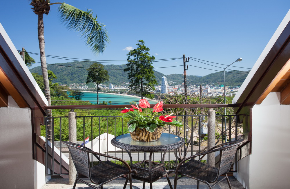 Double or Twin Deluxe Sea View