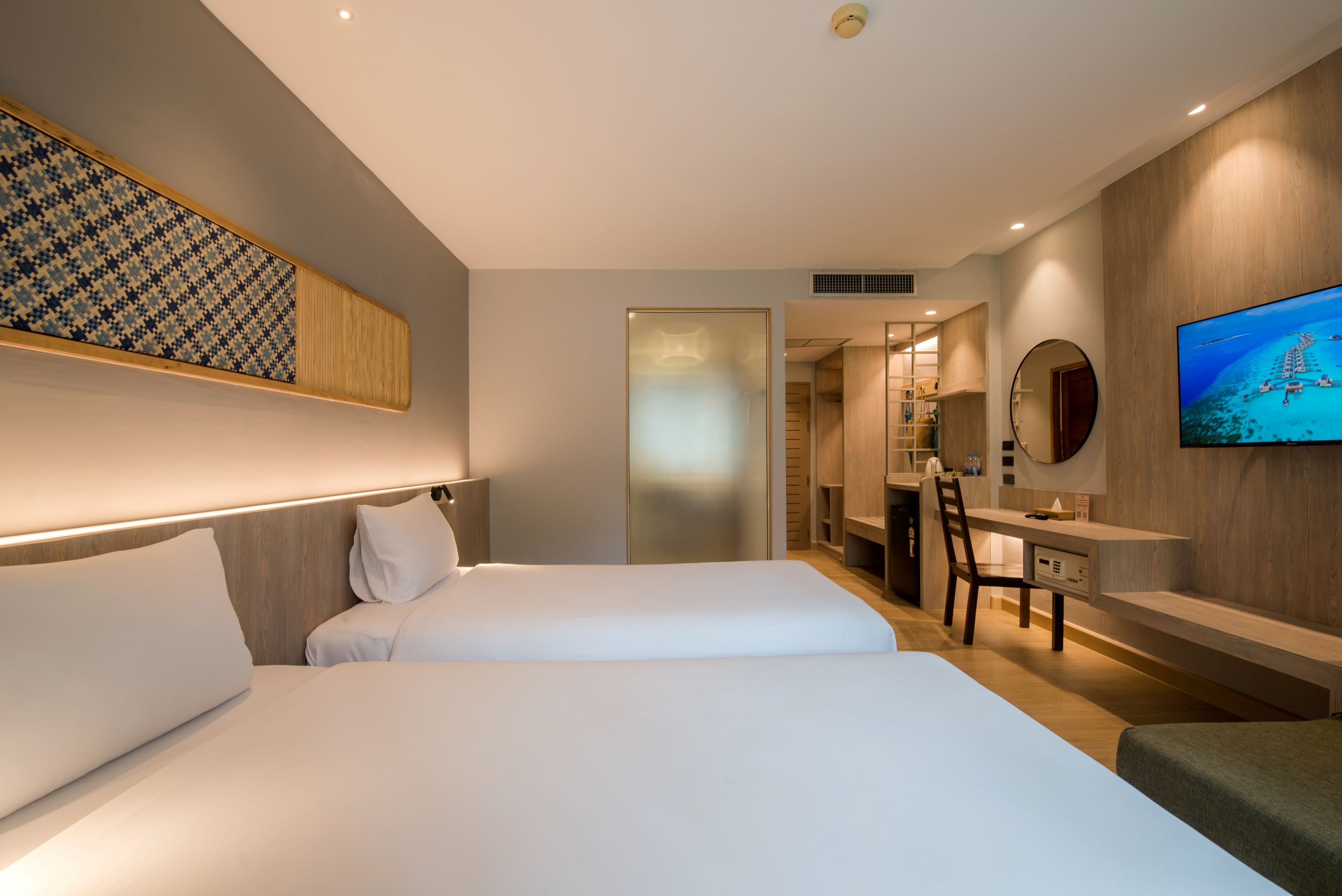 Double or Twin Superior