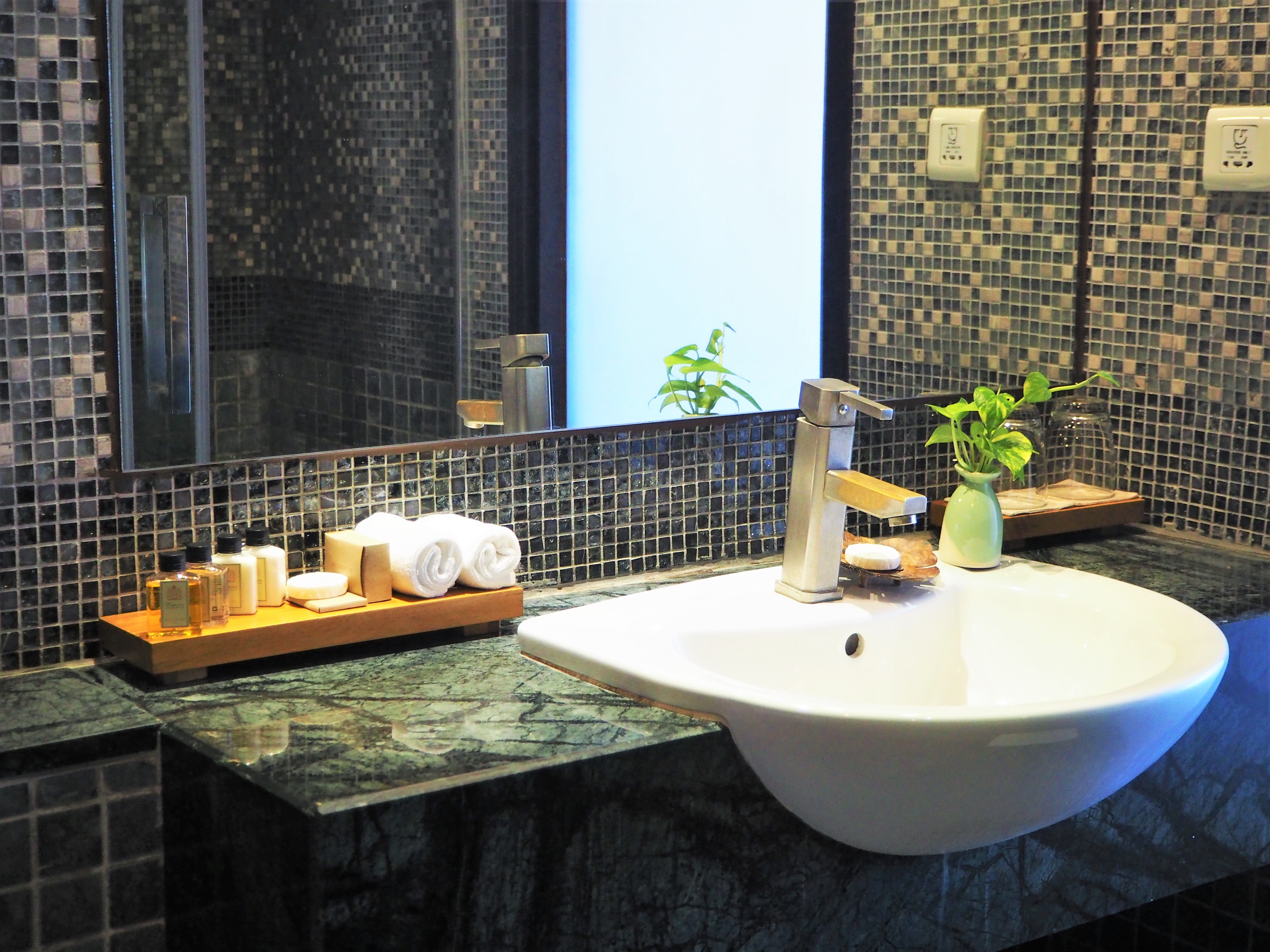 Double or Twin Deluxe Sea View