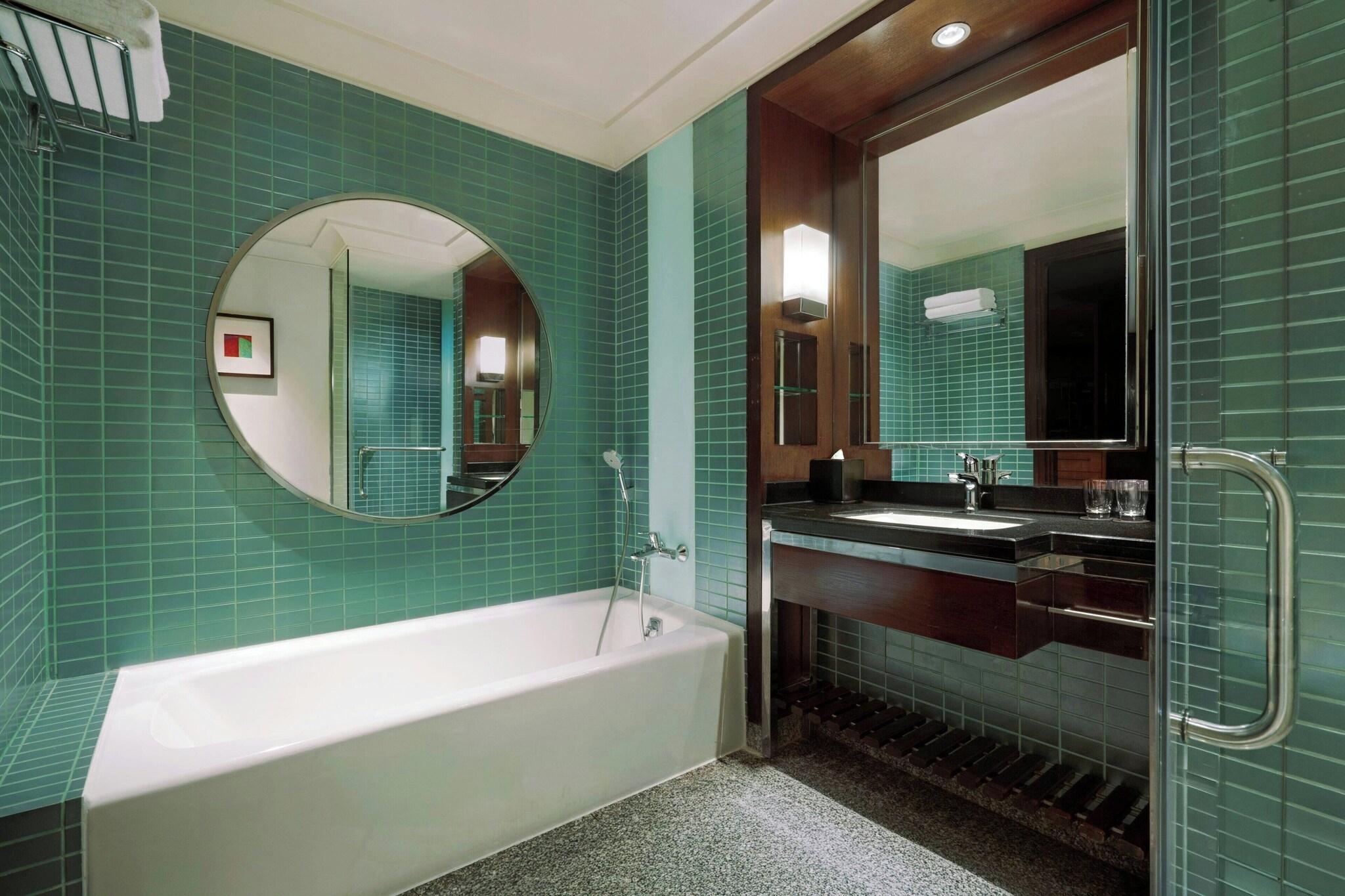 Double Deluxe City View