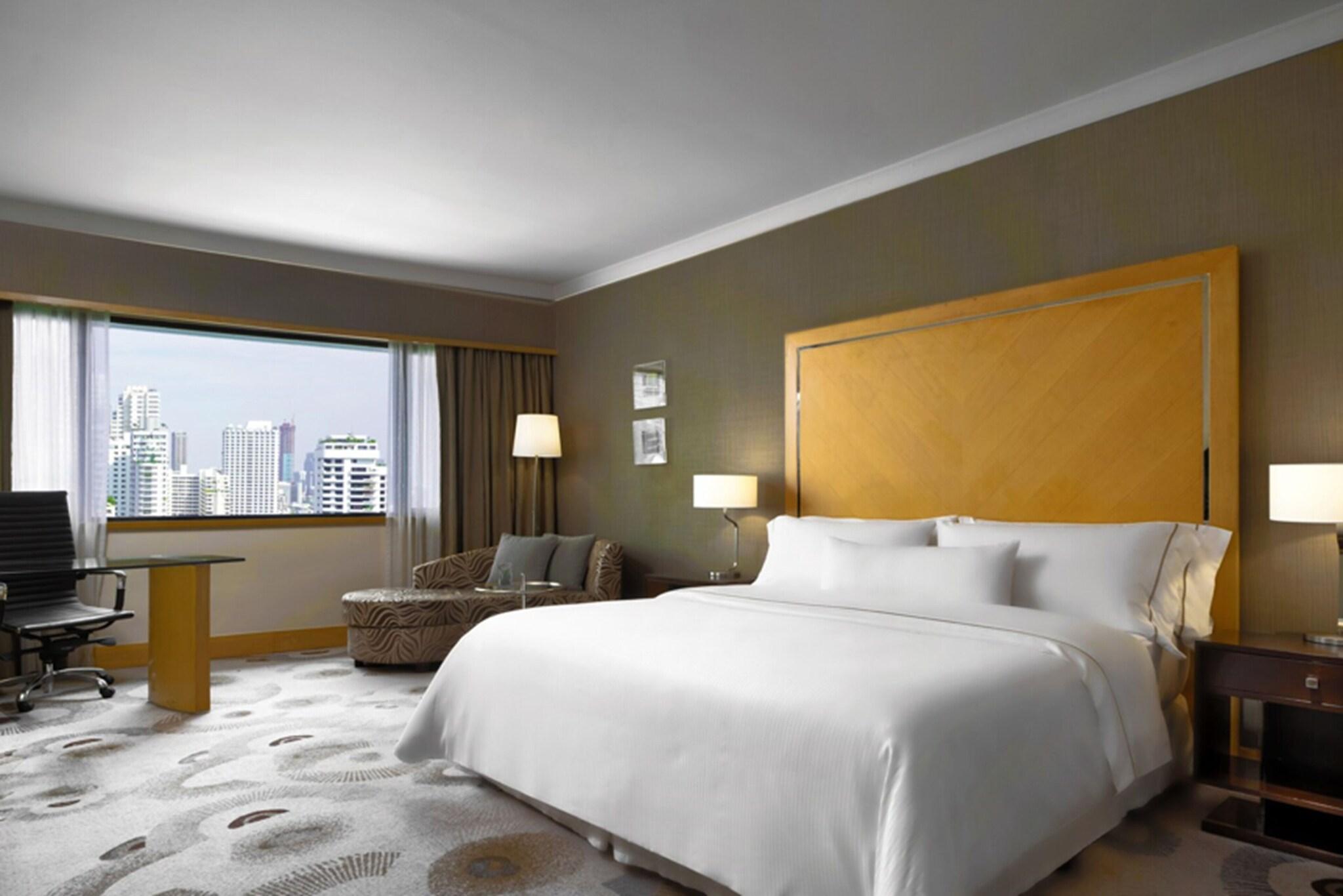 Double King Size Bed