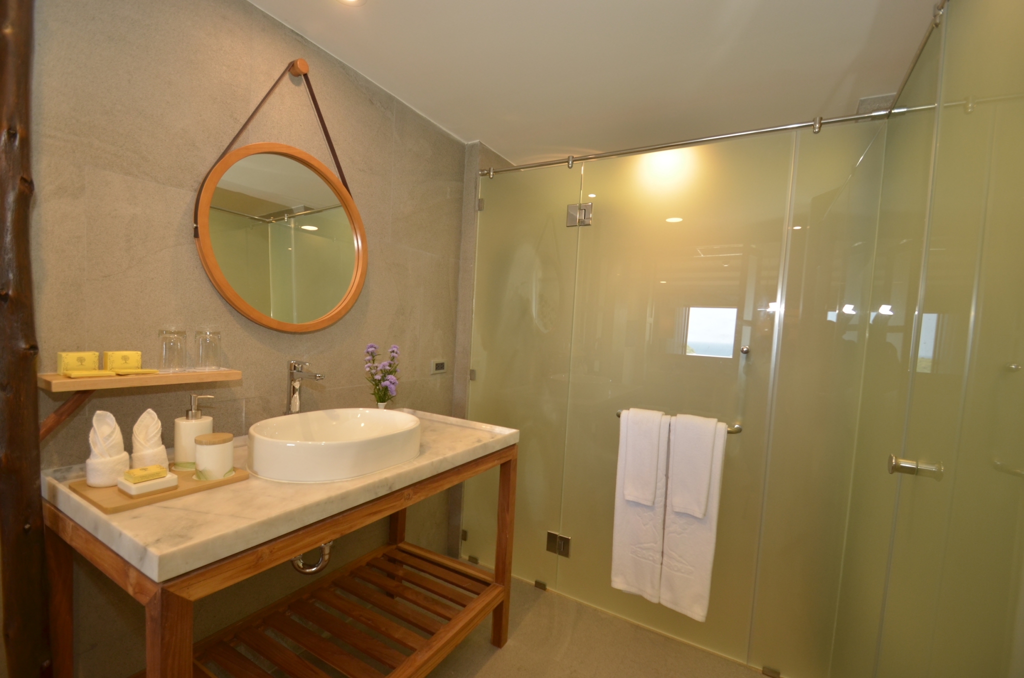 Double or Twin Deluxe Sea View