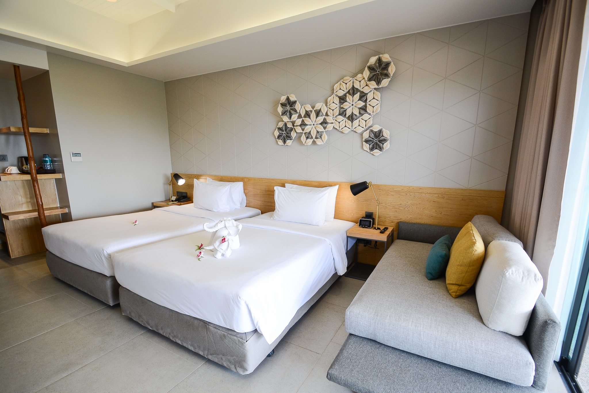 Double or Twin Deluxe Sea View