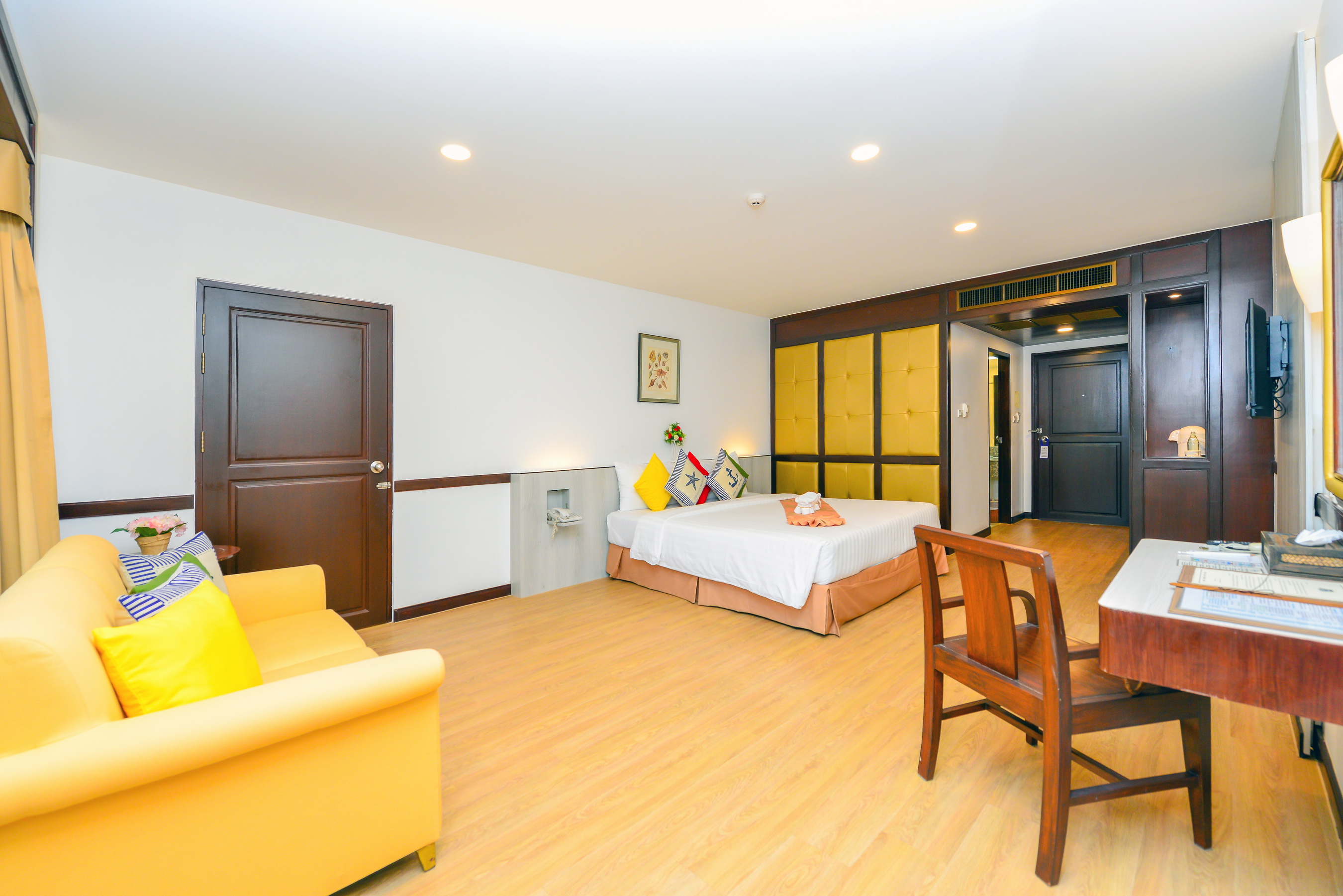 Double or Twin Premier