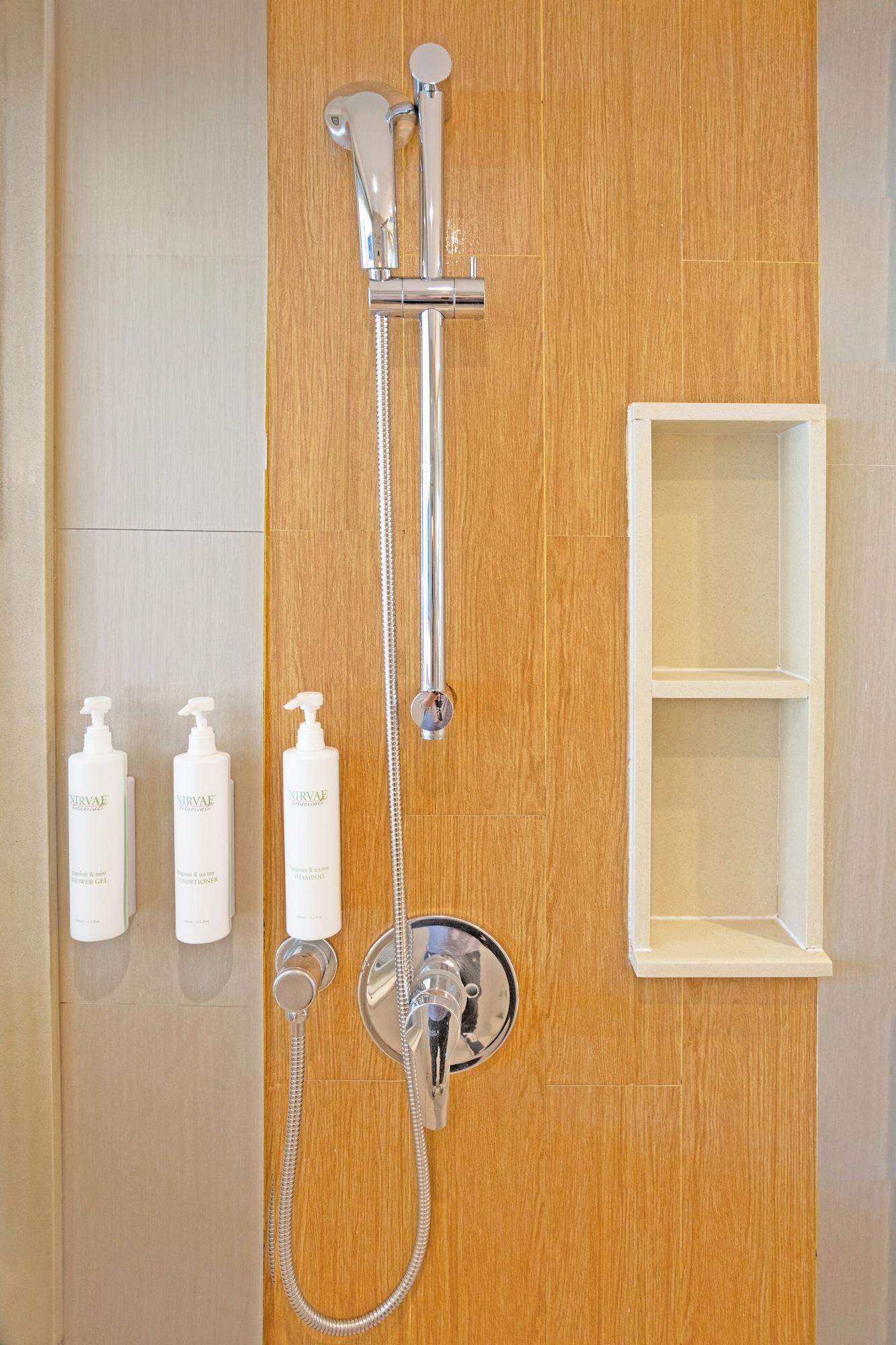 Double Premier King Bed