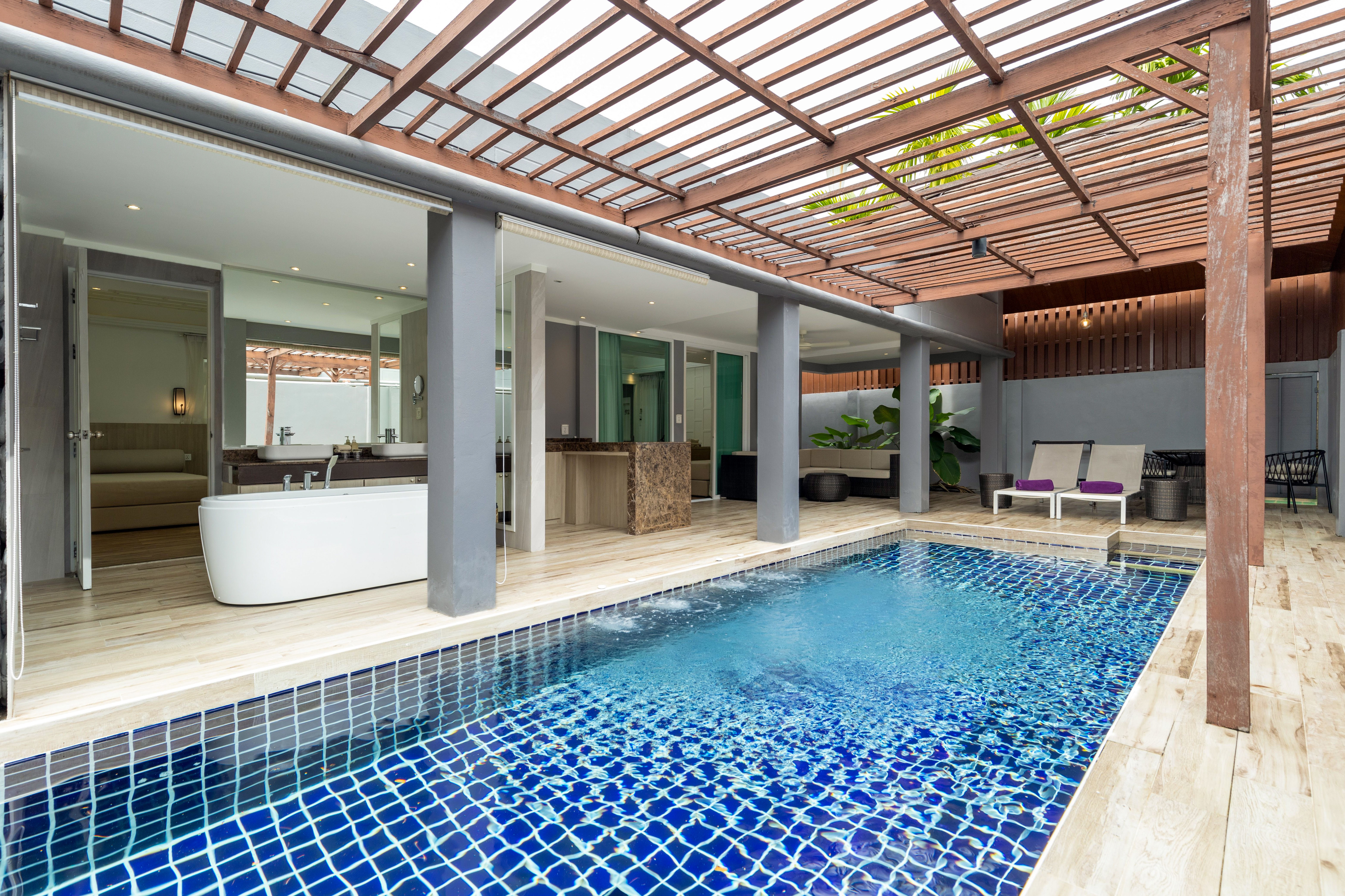 Suite with Private Pool