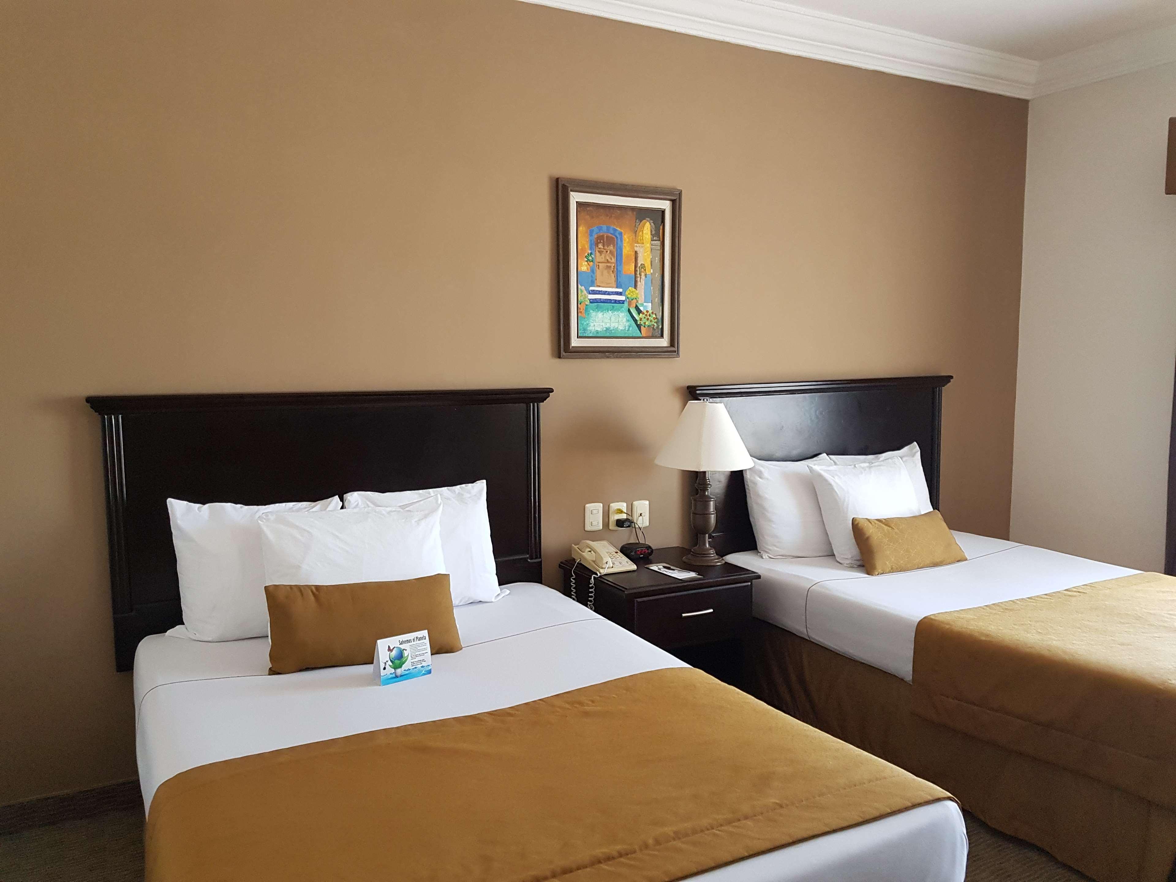 Double Two Double Beds Non Smoking