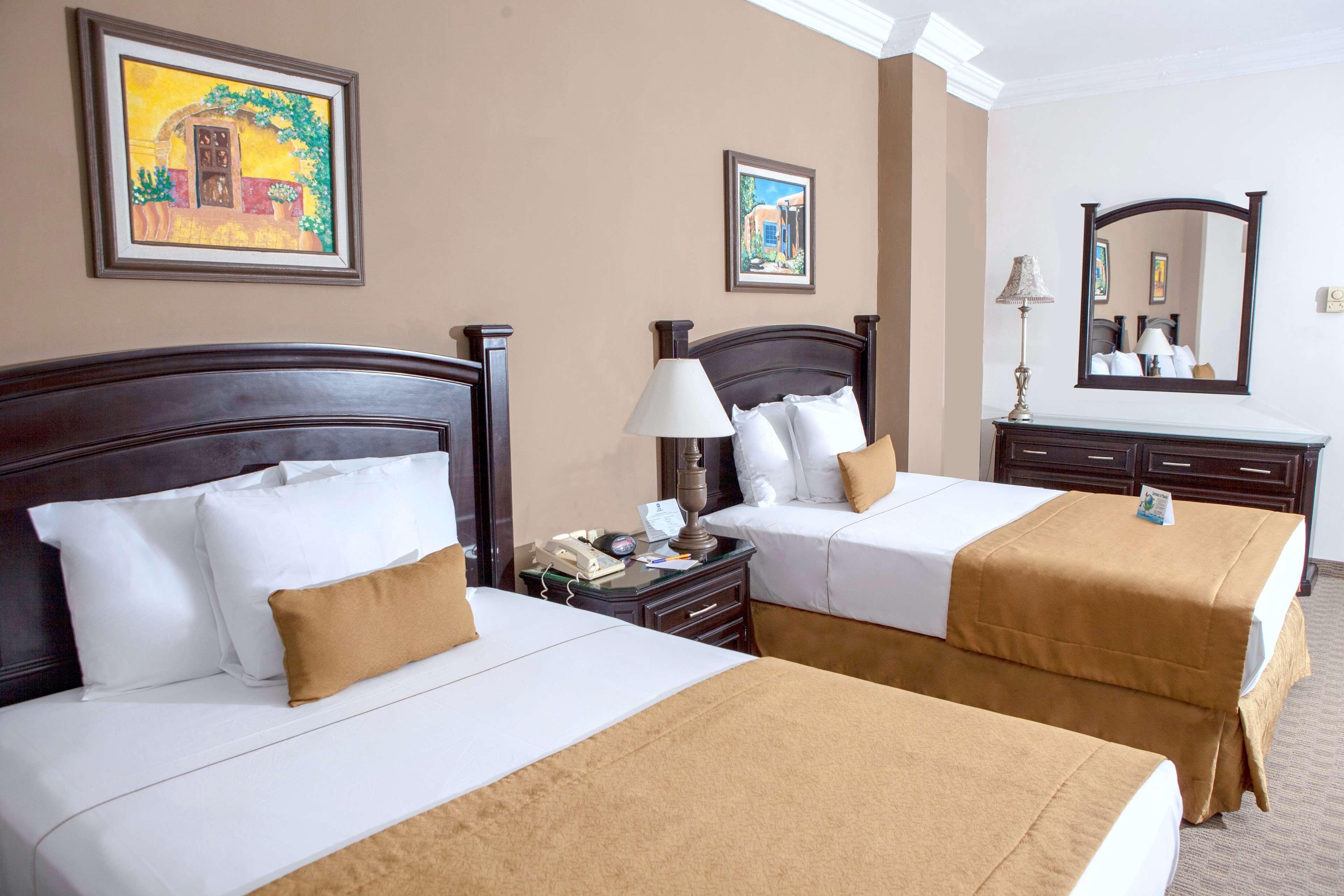 Suite Two Double Beds Non Smoking