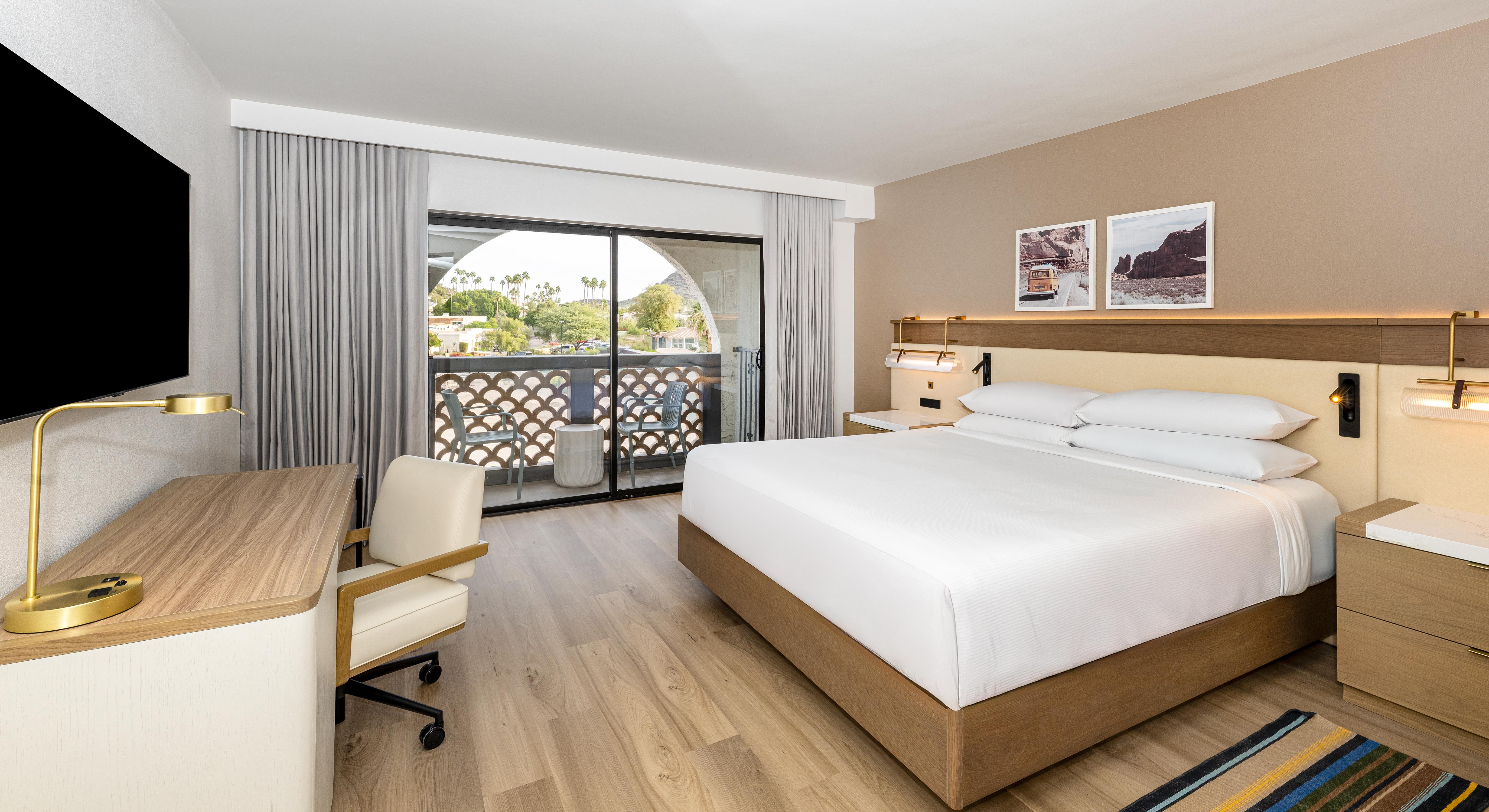 Suite King Bed One Bedroom 