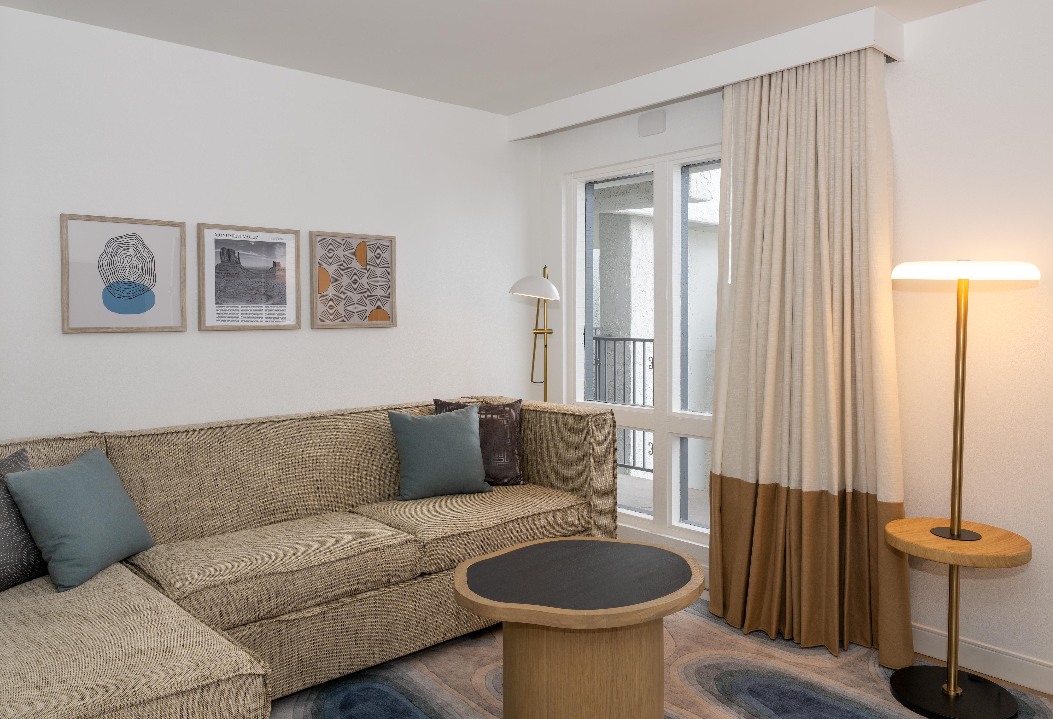 Suite with Views