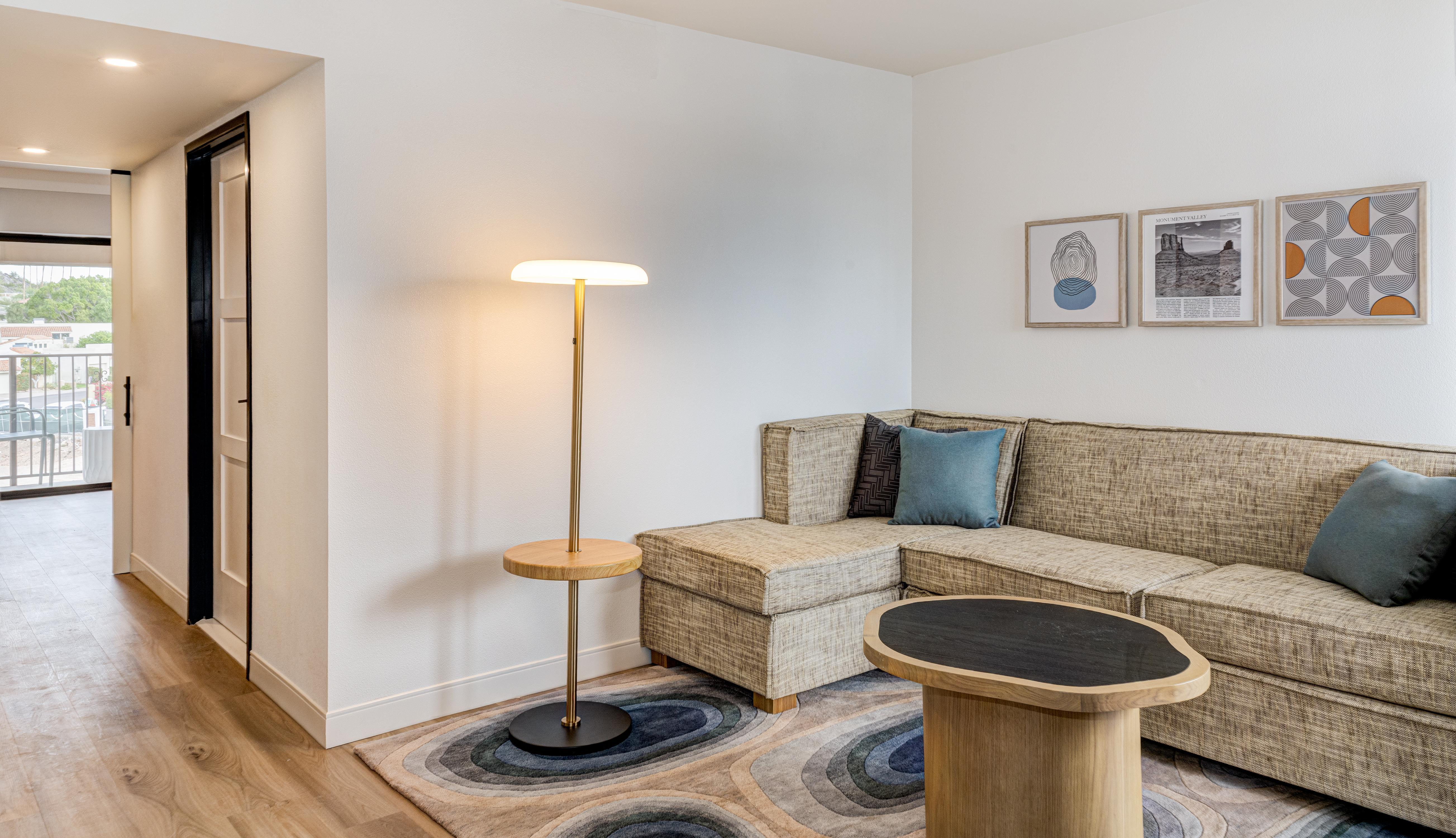 Suite with Views