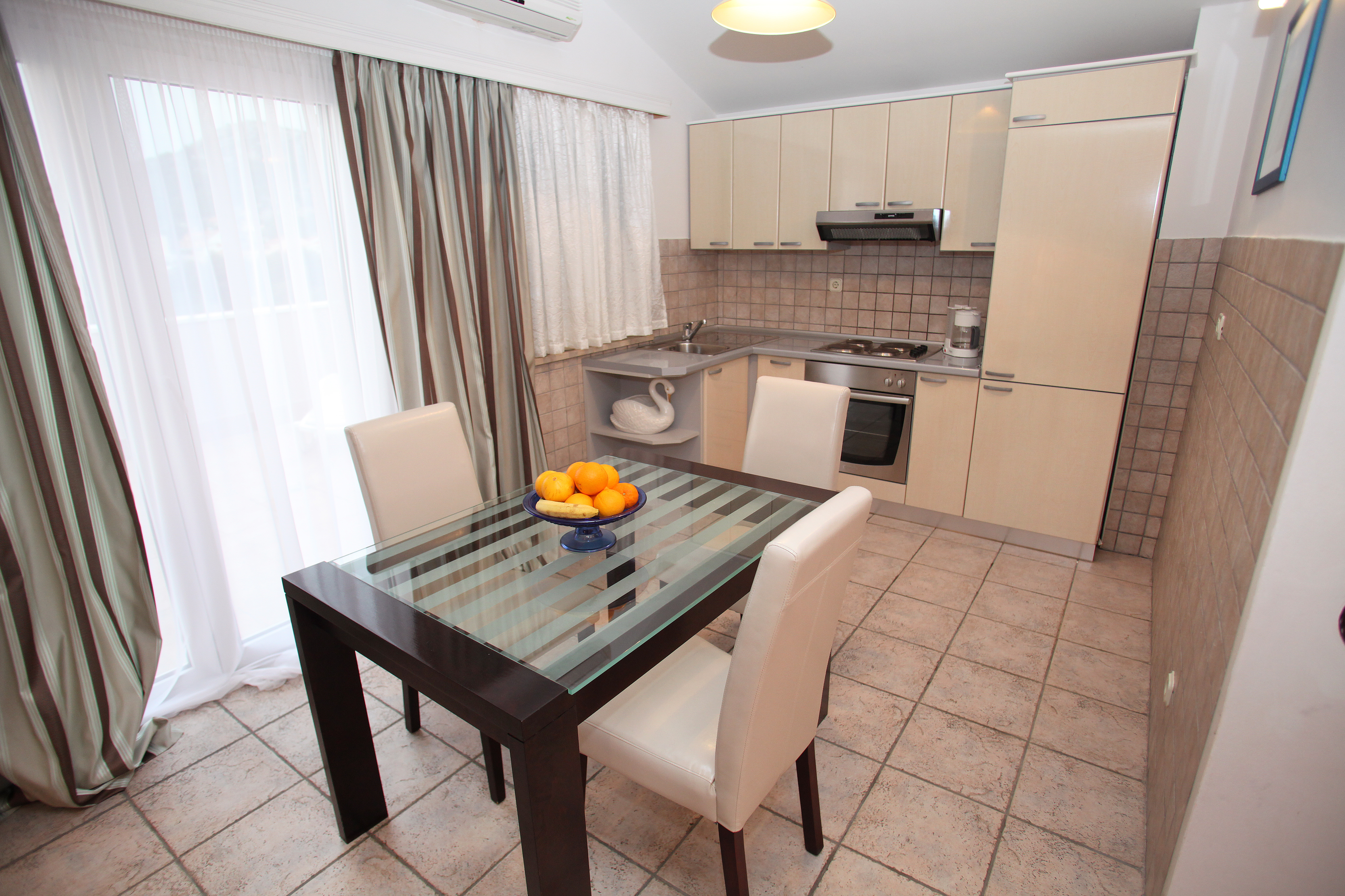 Apartment Capacity 5 Two Bedrooms