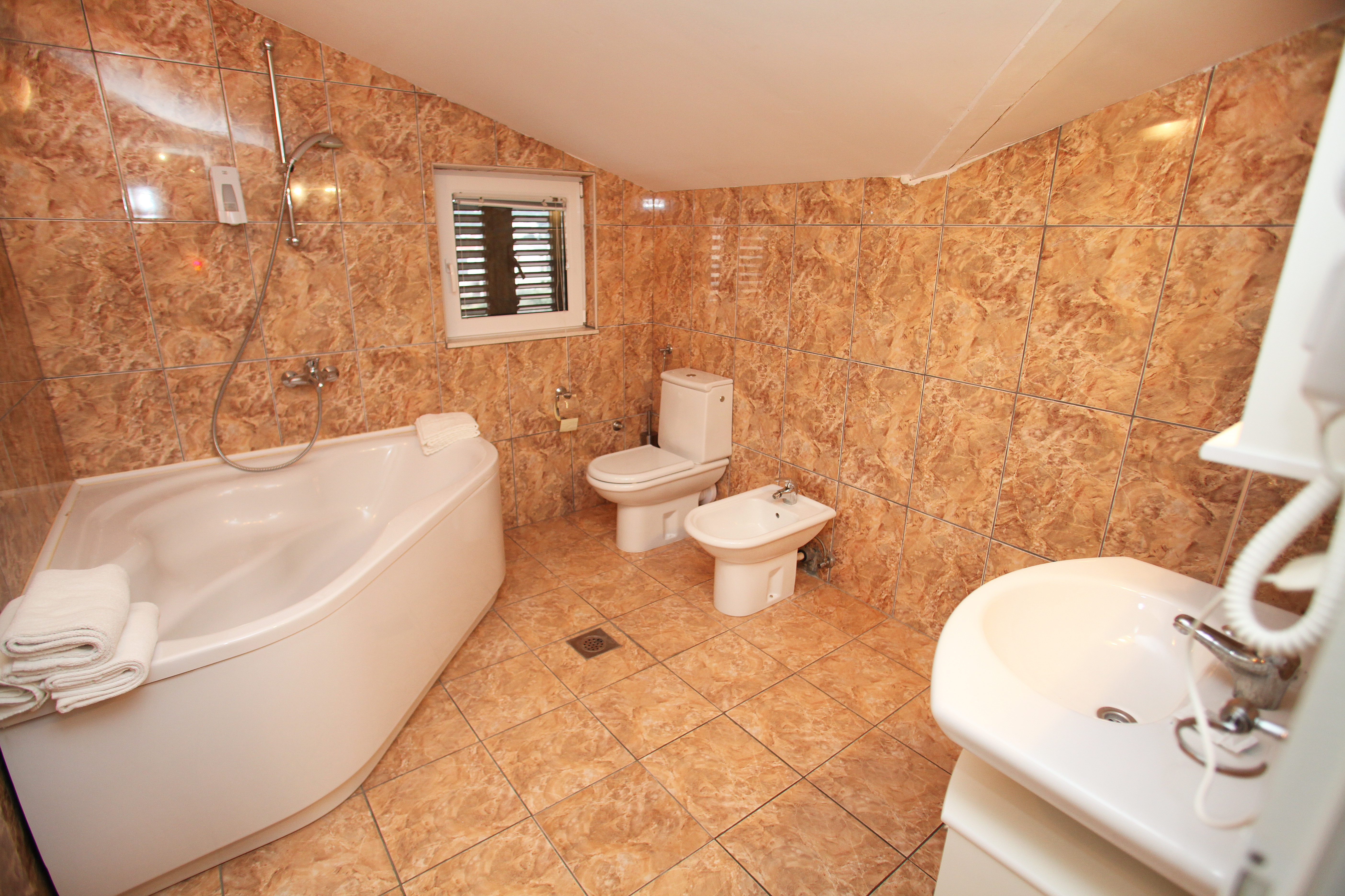 Apartment Capacity 5 Two Bedrooms