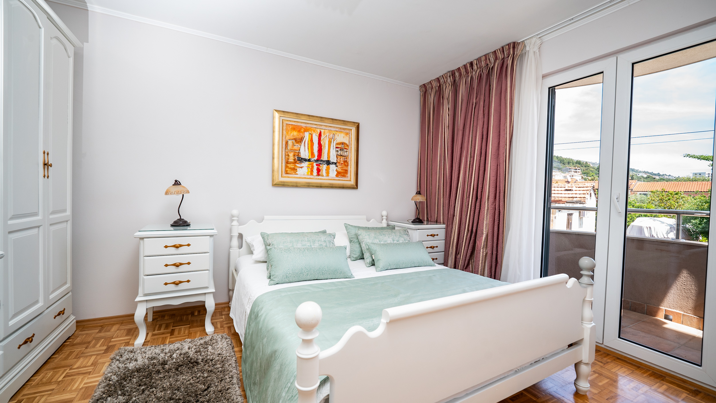 Apartment Capacity 4 Two Bedrooms