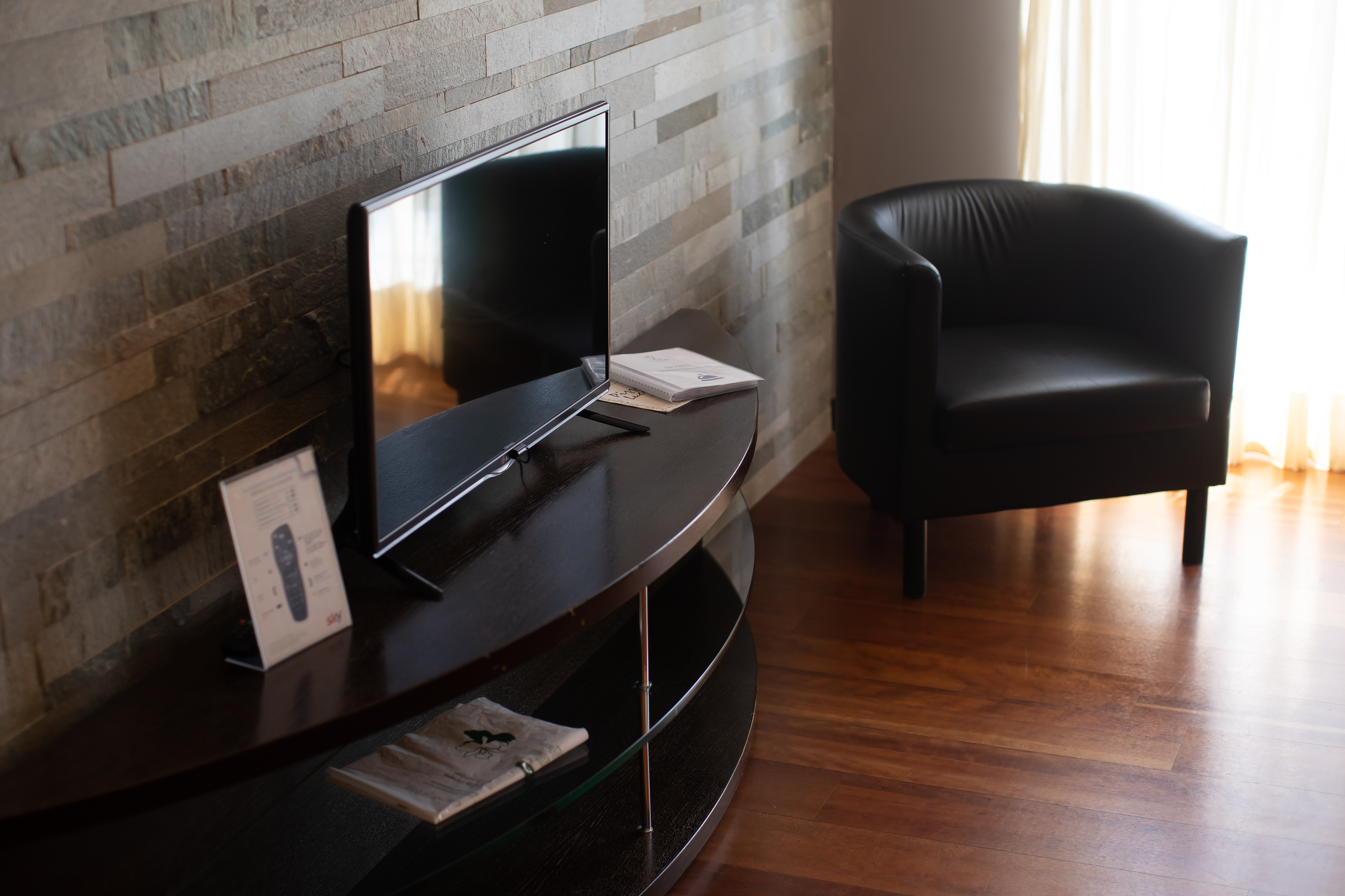 Apartment One Bedroom One Bathroom