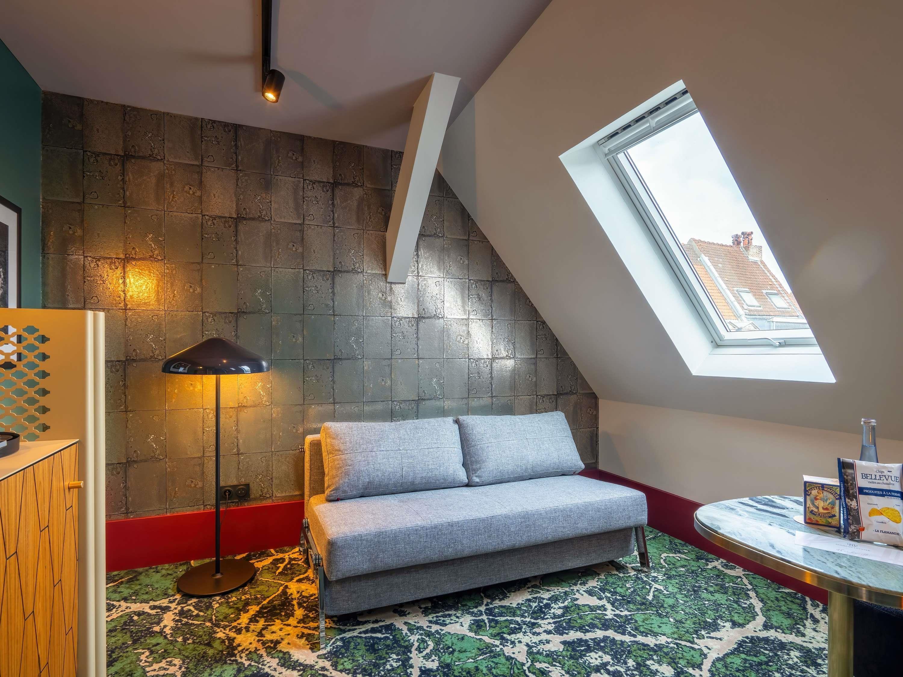 Suite Deluxe Queen Bed