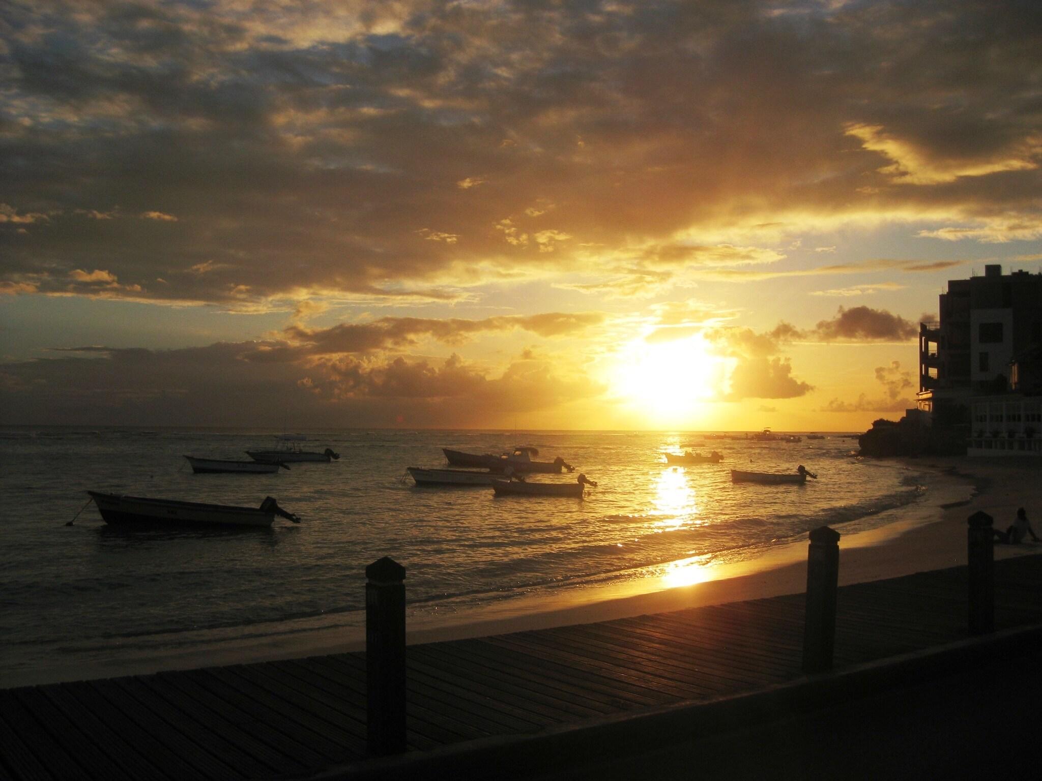 Suite Deluxe with Views