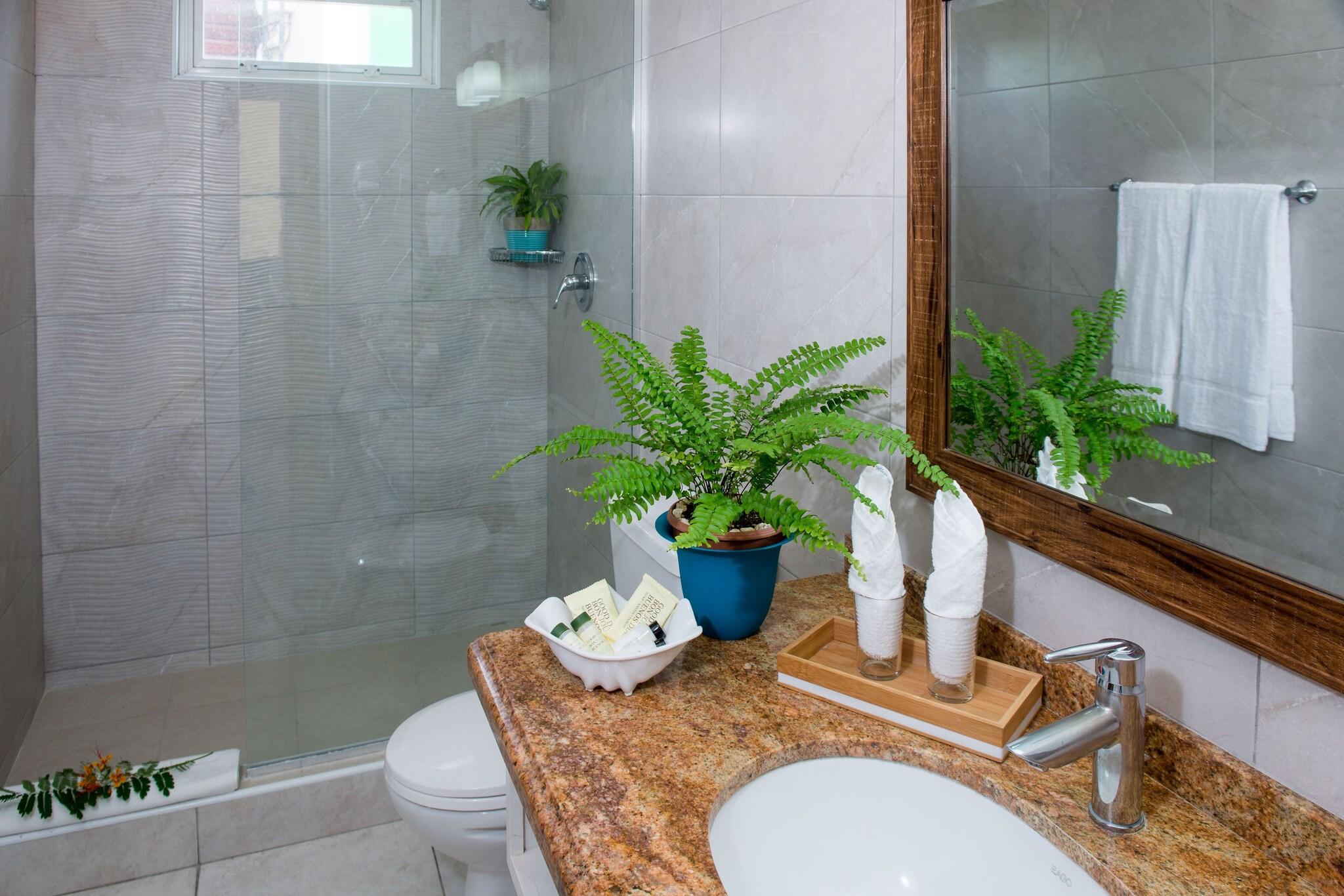 Suite Deluxe with Views