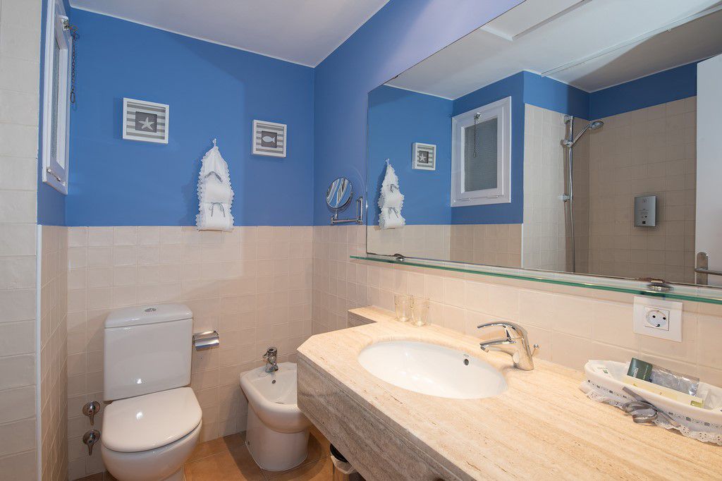 Double or Twin Deluxe Sea View