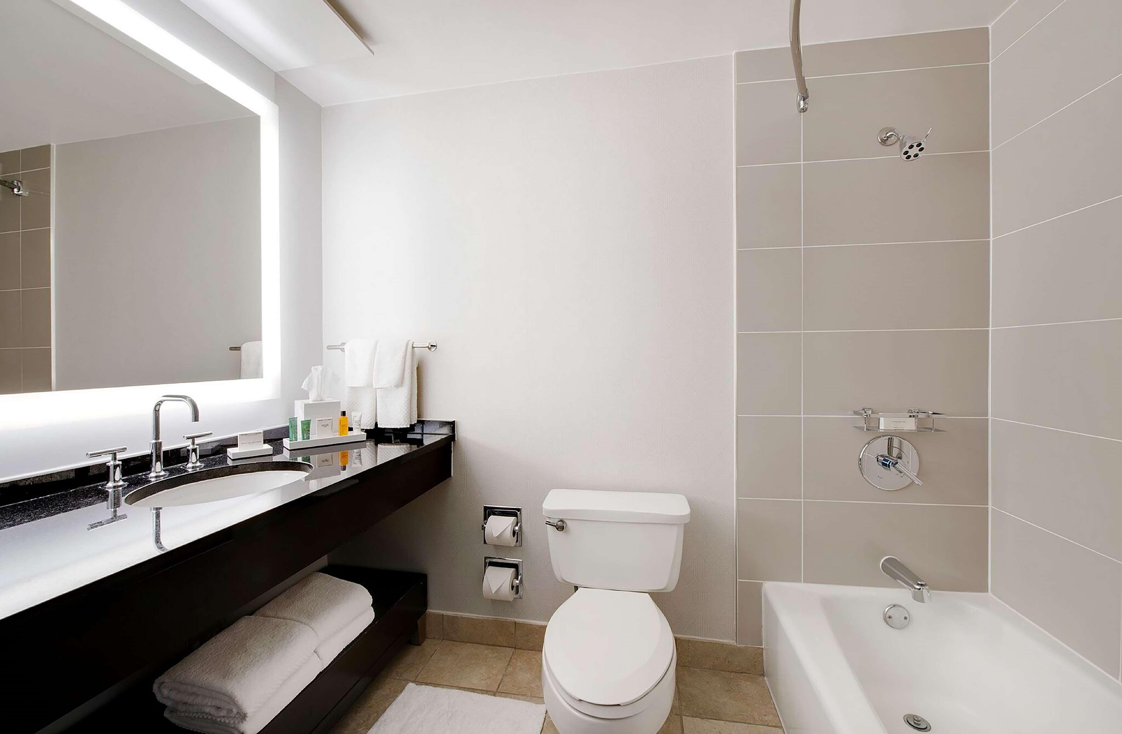 Studio King Size Bed