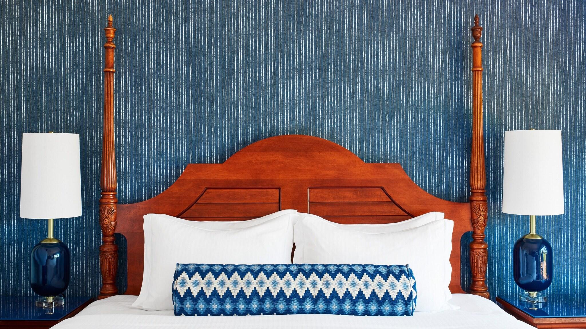 Double Deluxe with Views