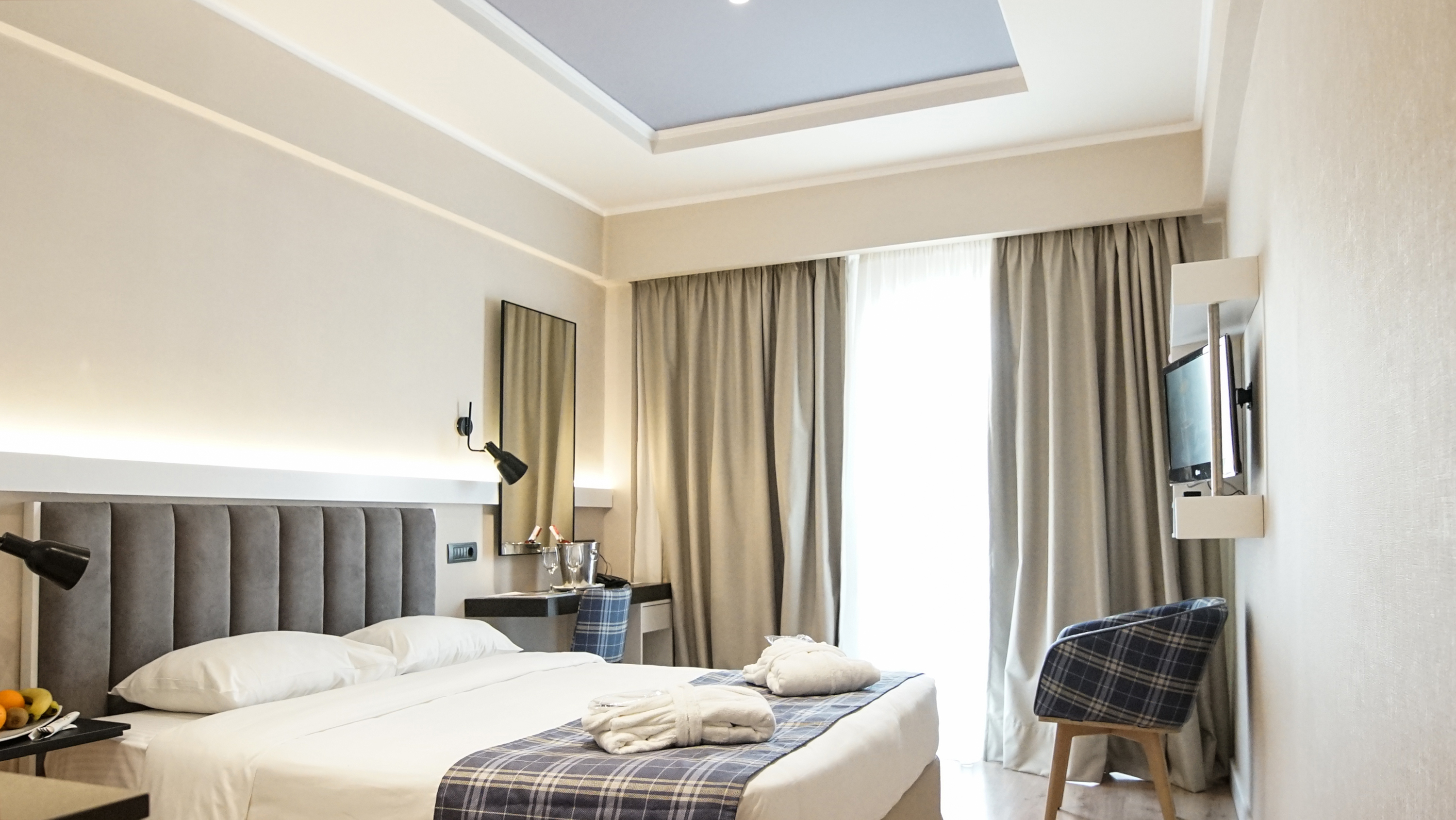 Double or Twin Standard