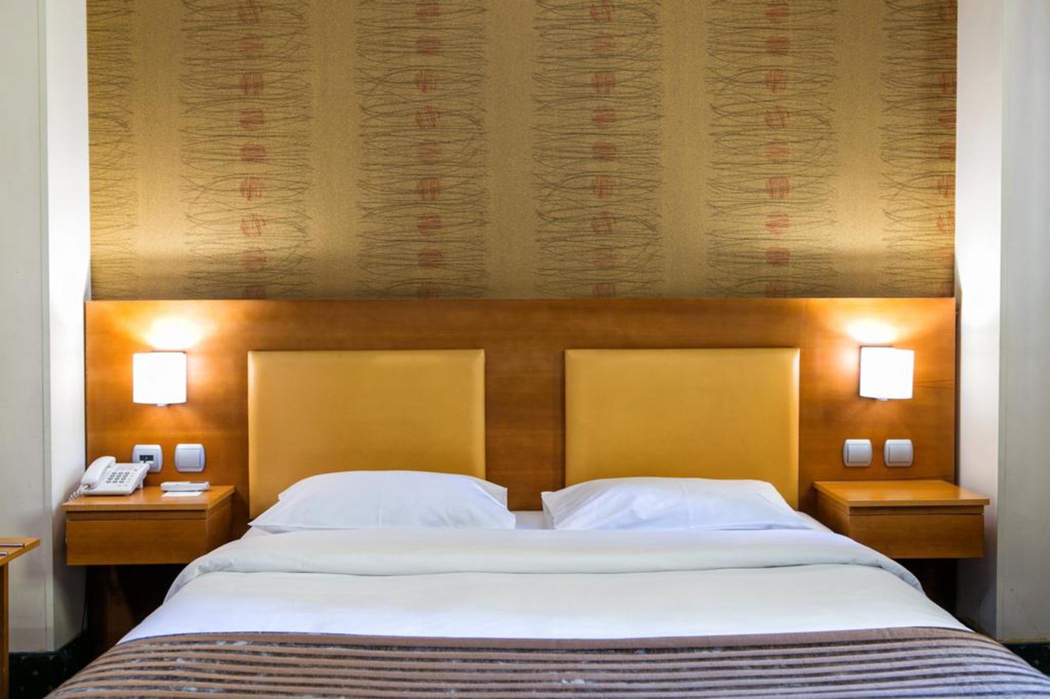 Double or Twin Economy