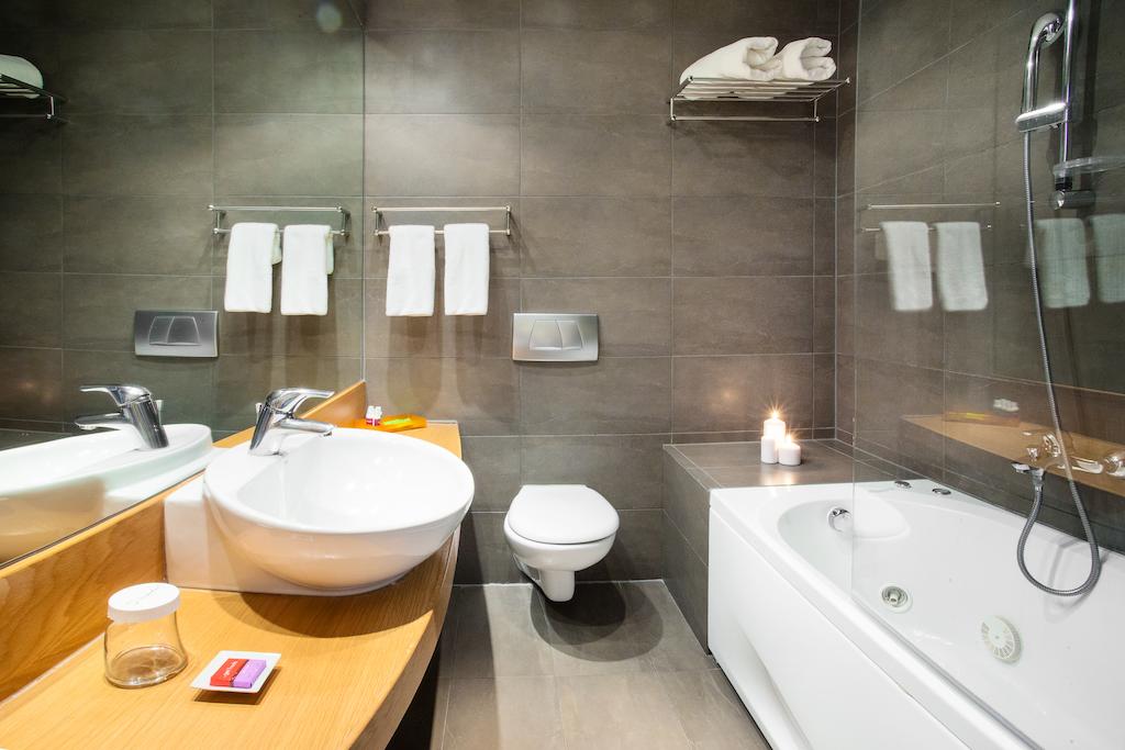 Double or Twin Sea View