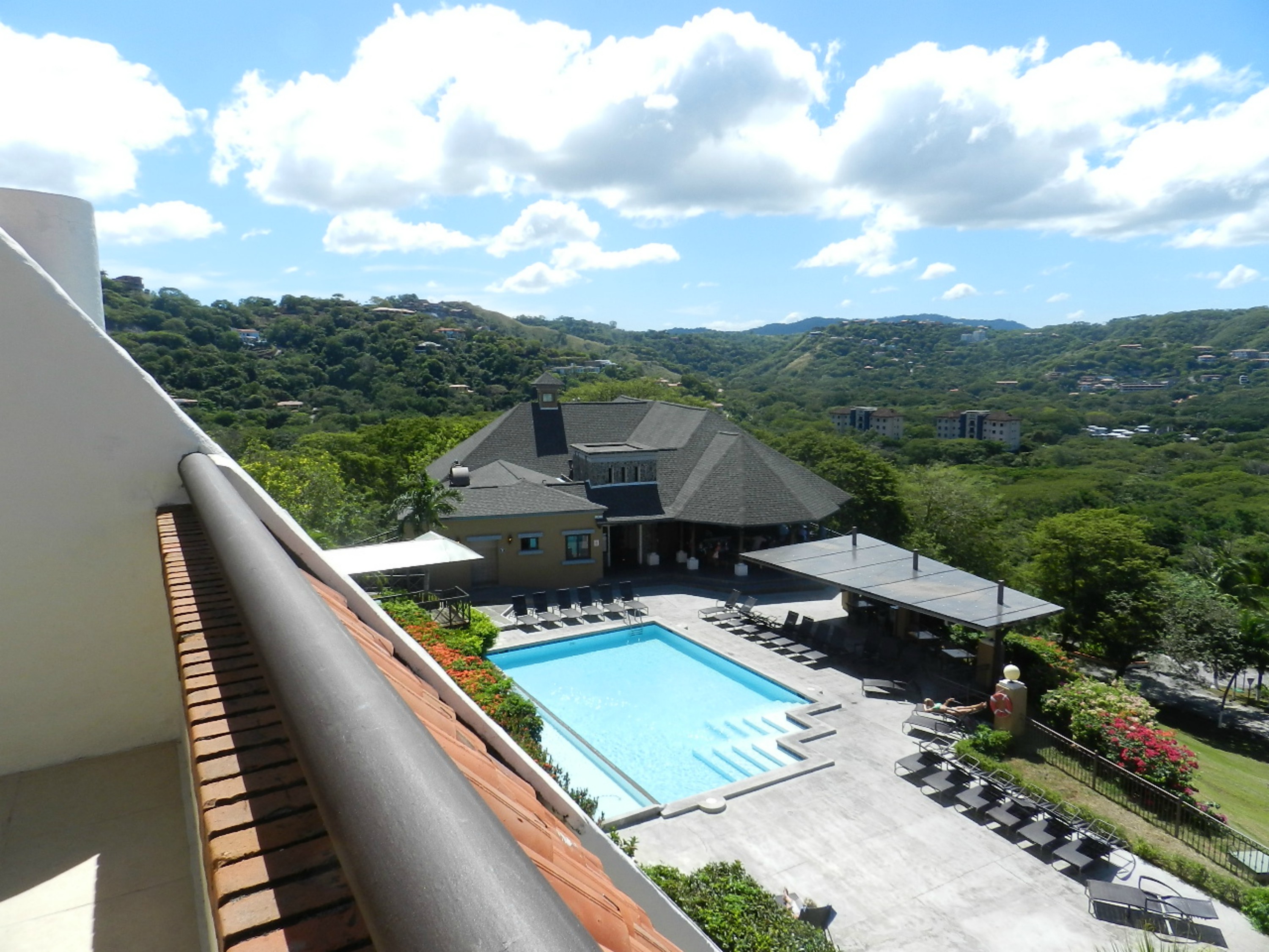 Double Deluxe King Bed