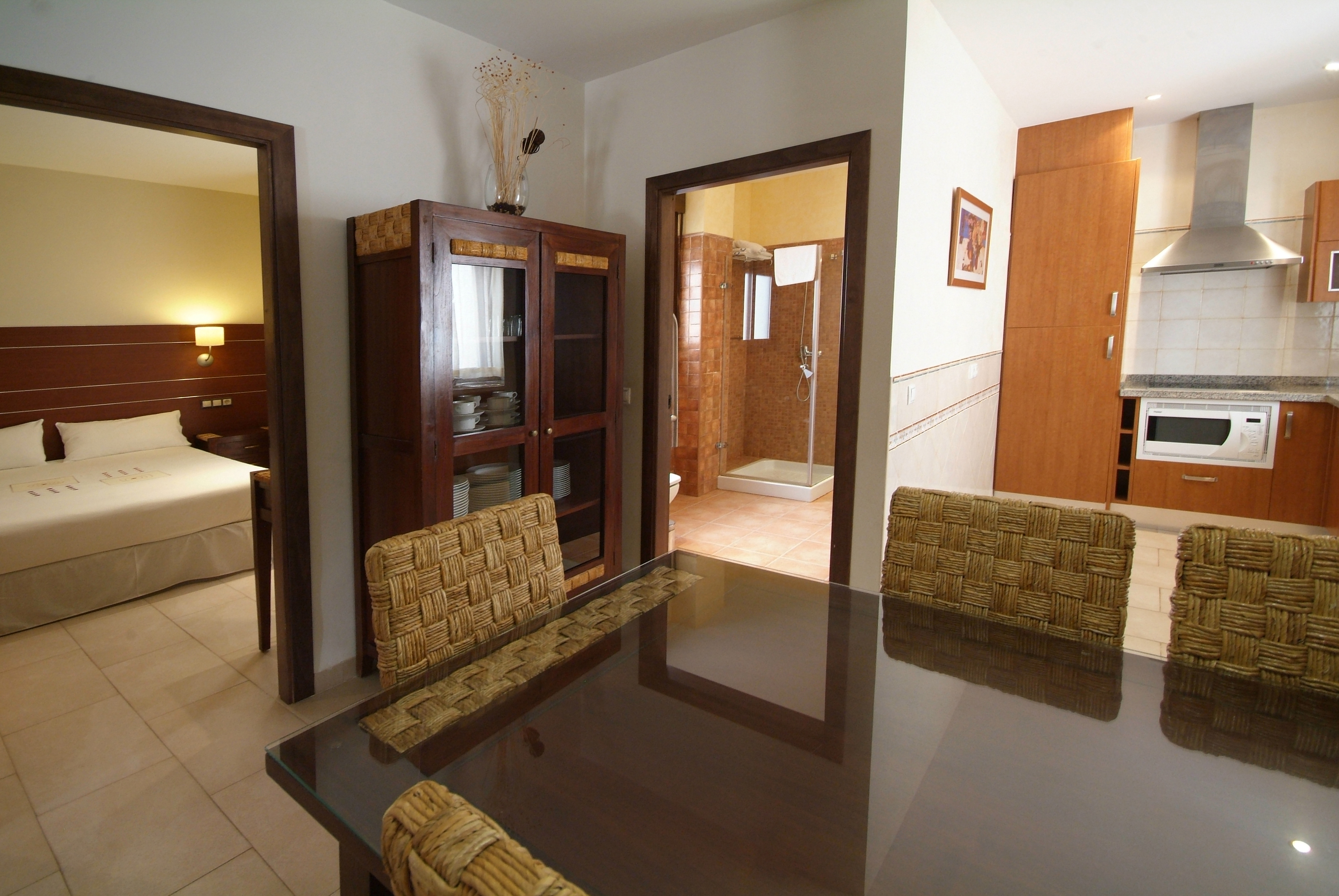 Apartment Capacity 8