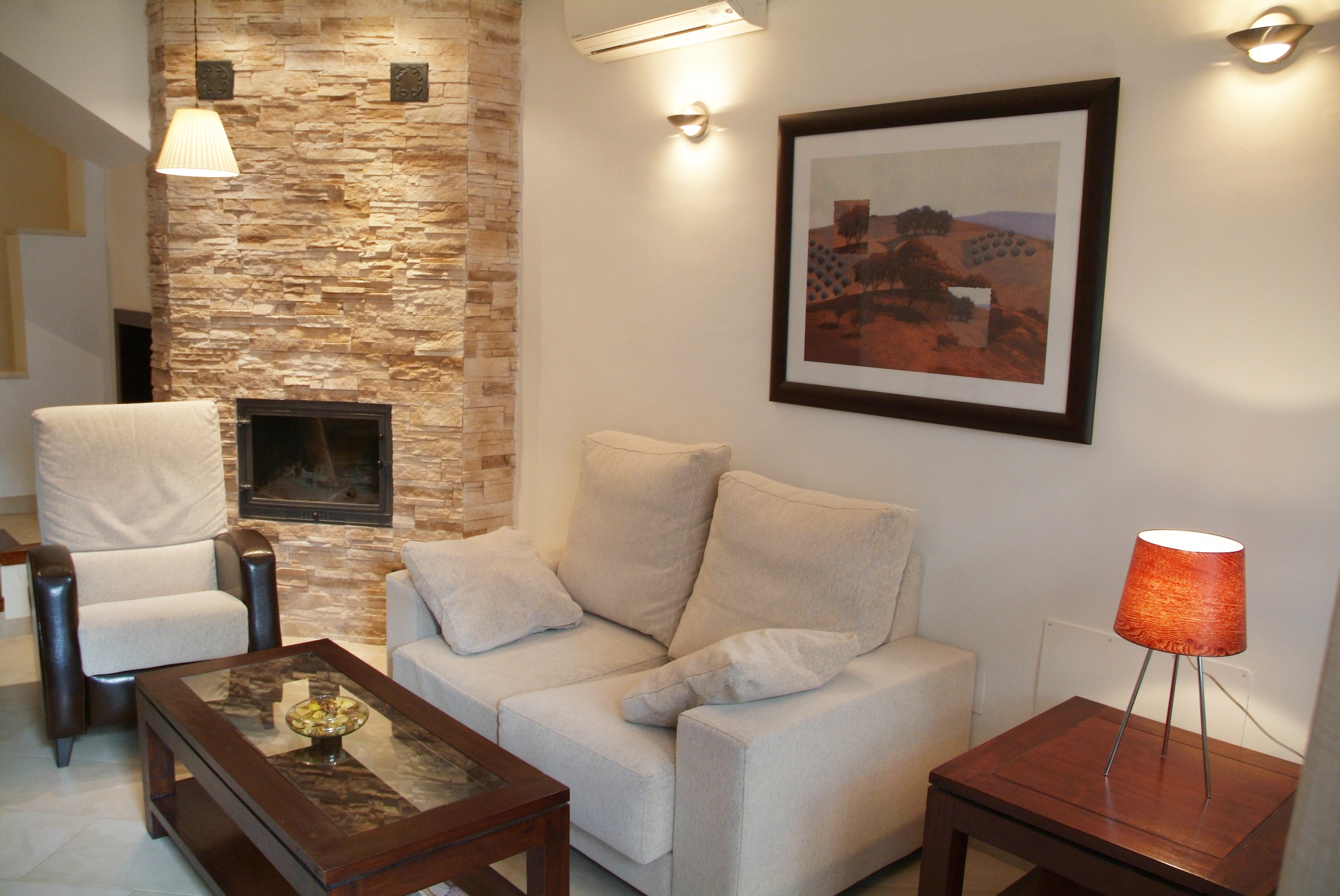 Apartment Capacity 4