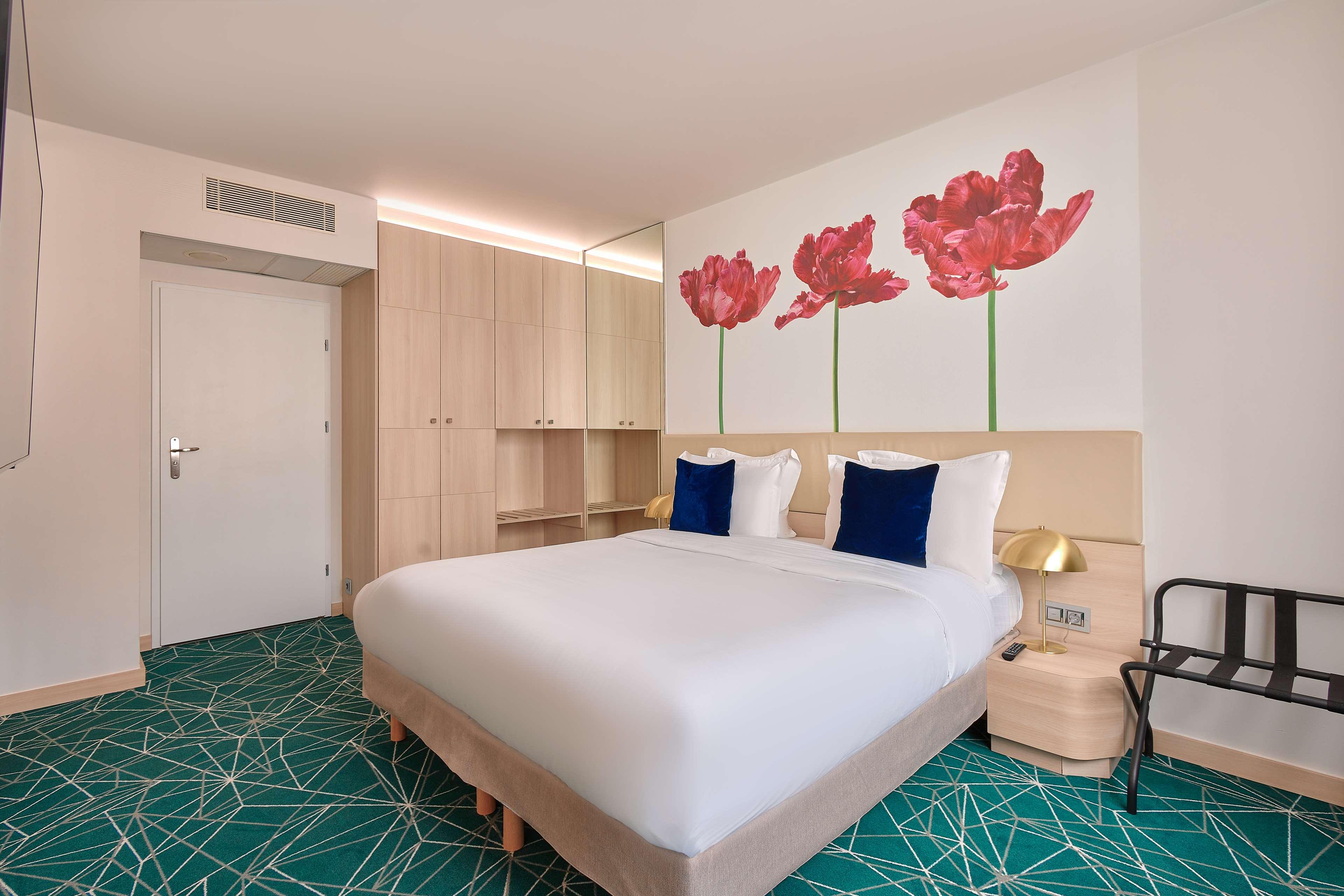 Junior Suite King Size Bed