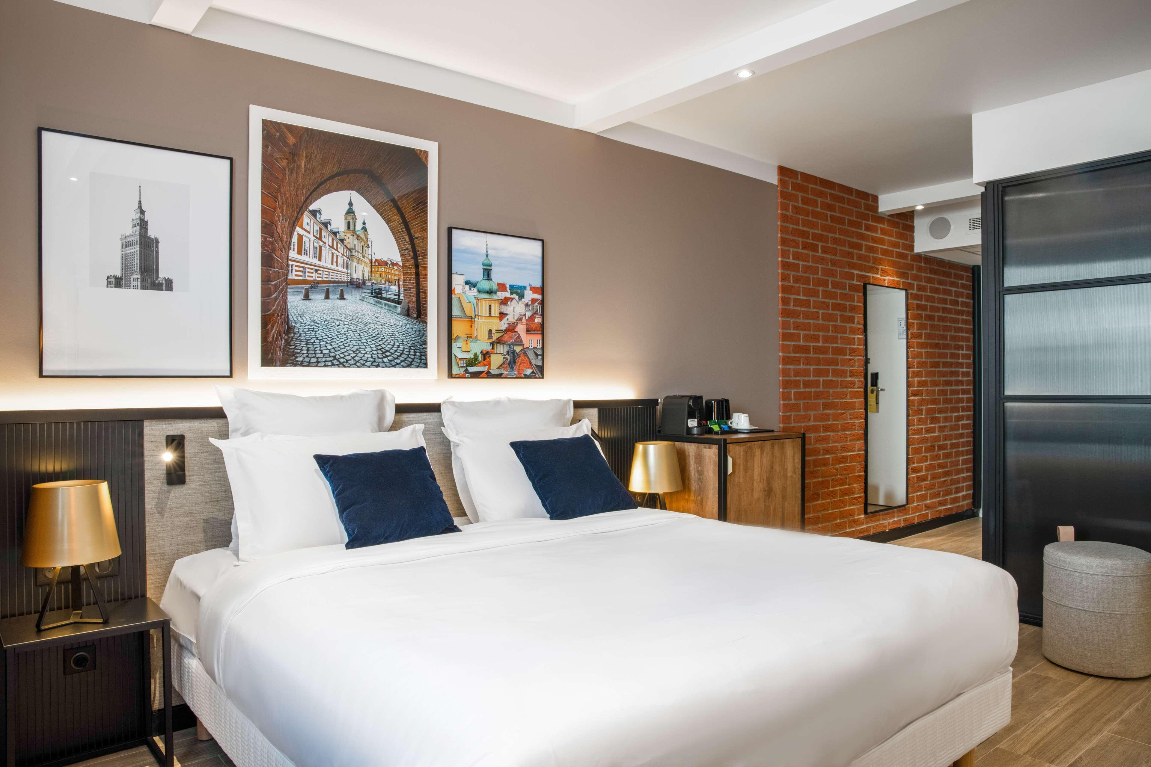 Junior Suite King Size Bed