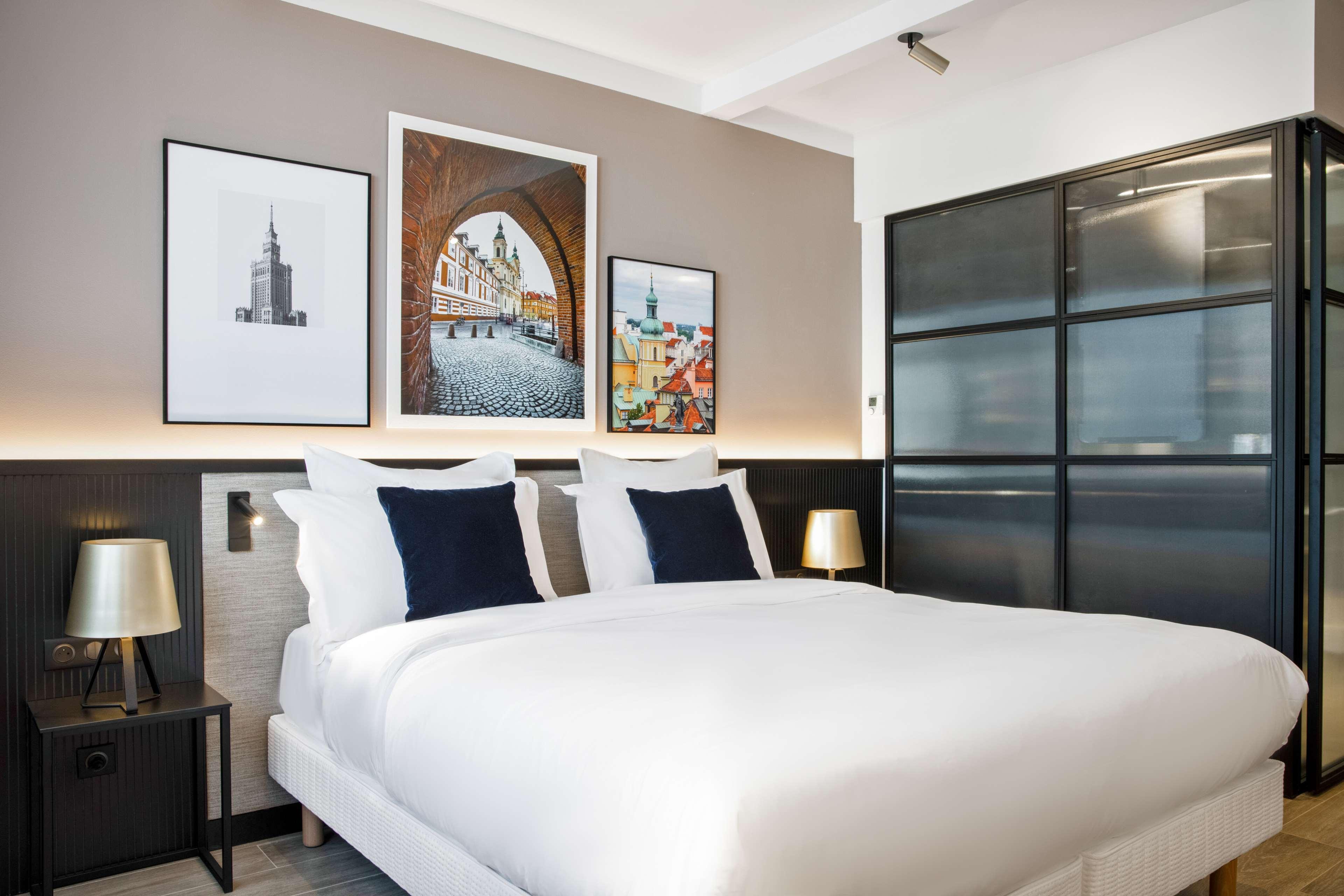 Junior Suite King Size Bed