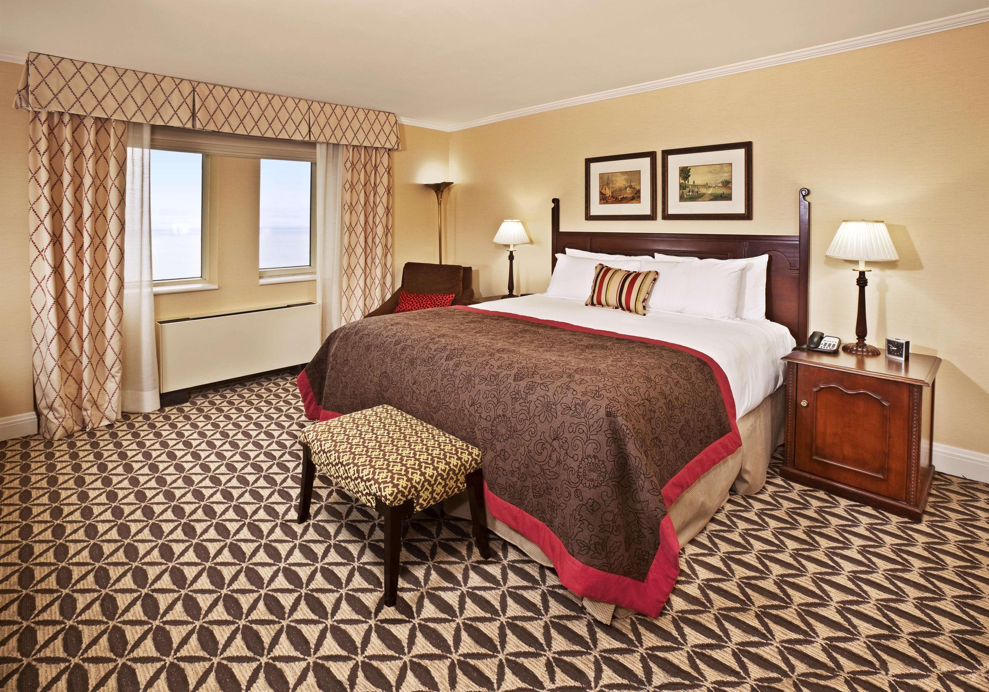 Double Queen Size Bed