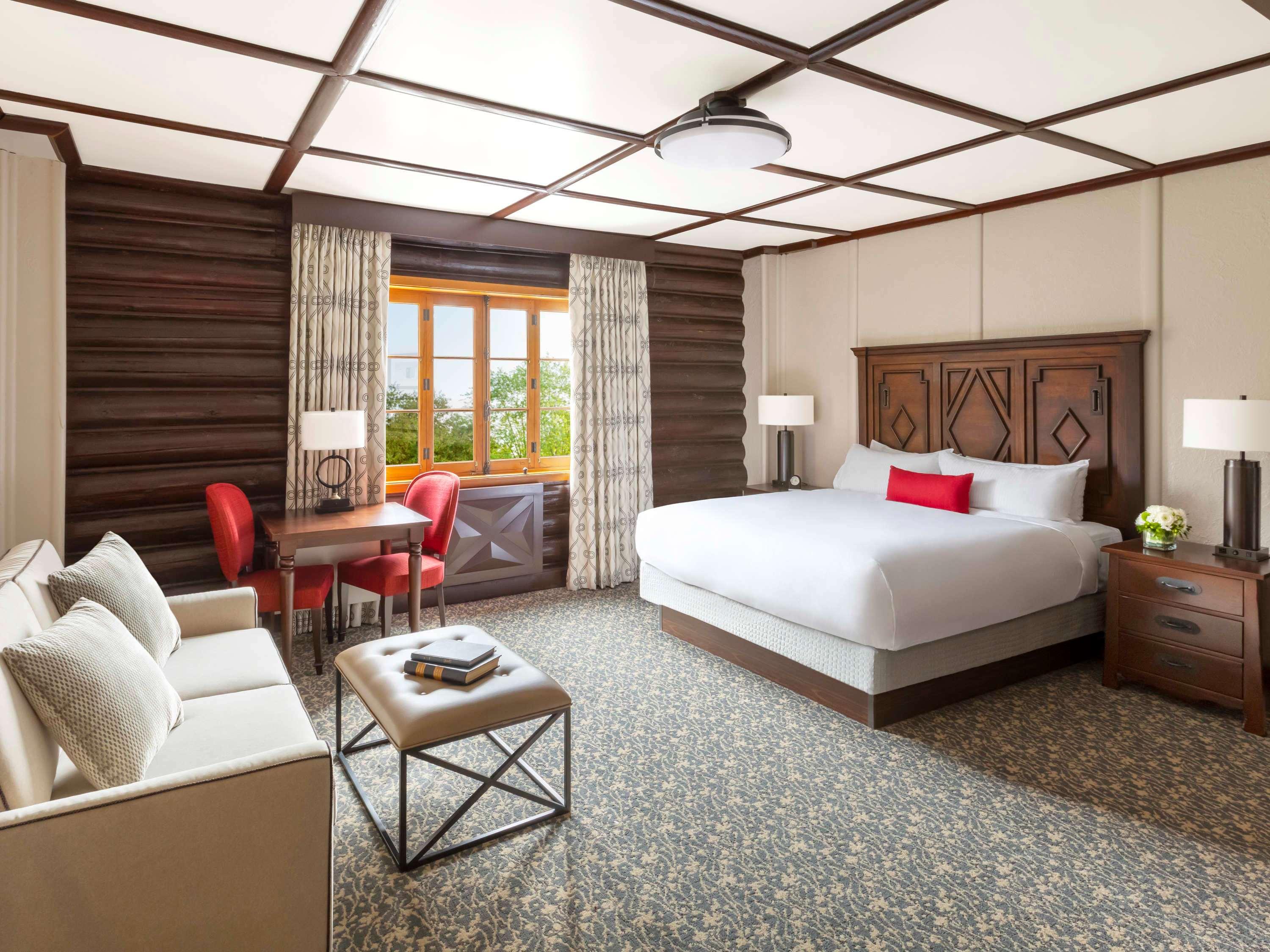 Double Deluxe with Views