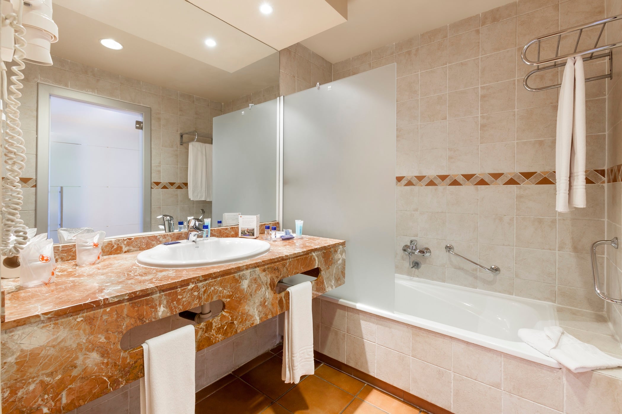 Double Single Superior