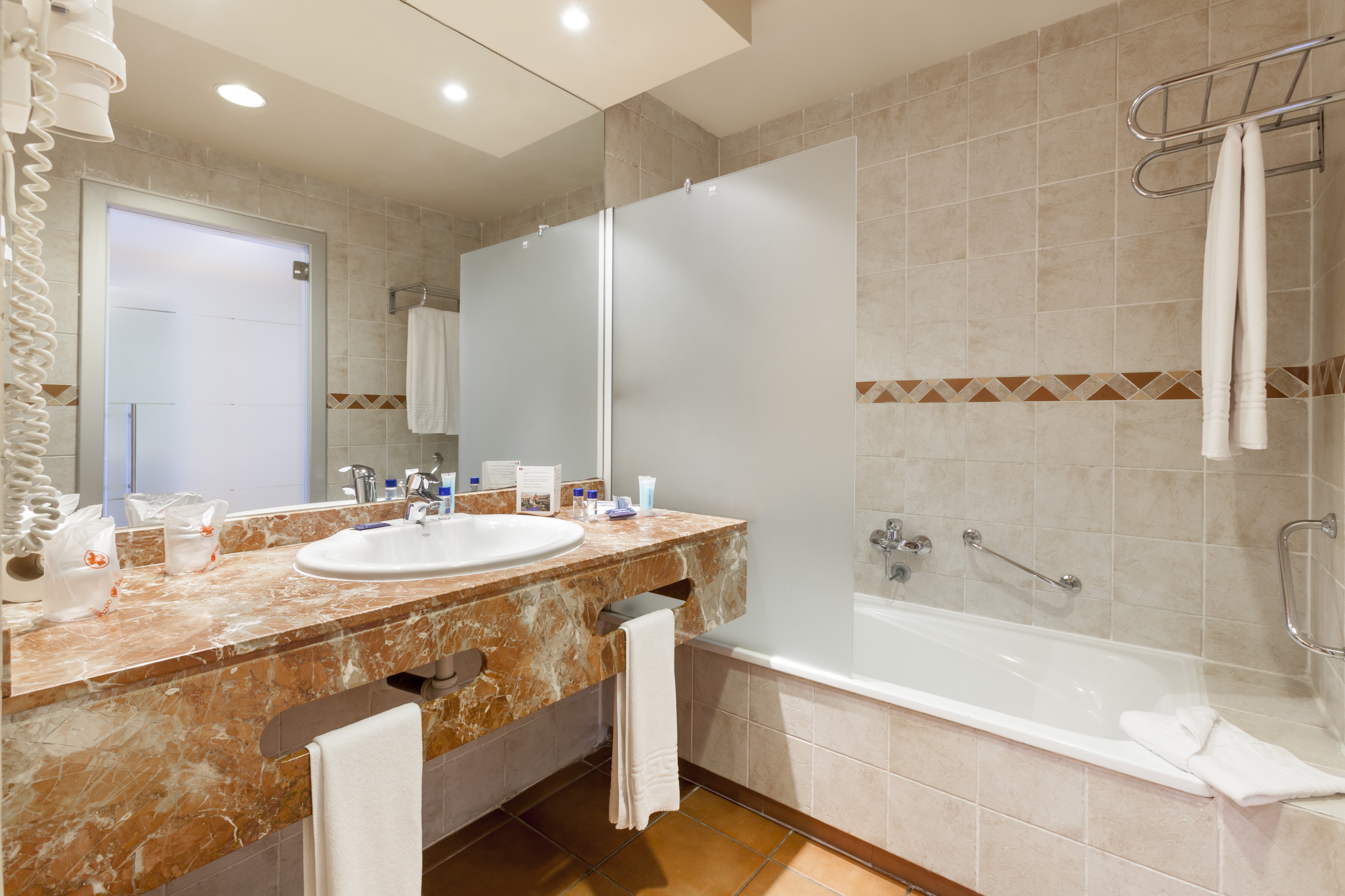 Double Single Pool View