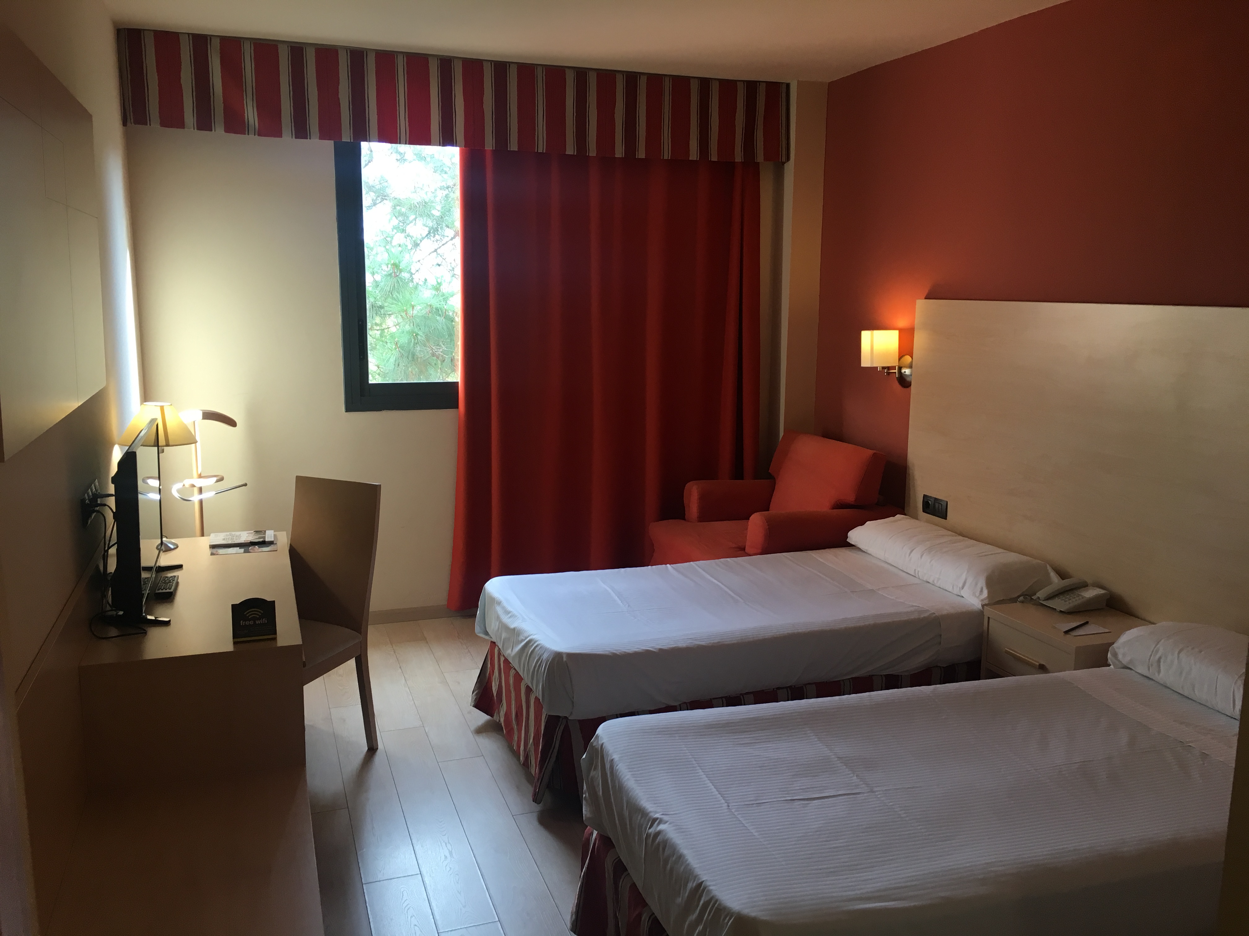 Double or Twin Standard