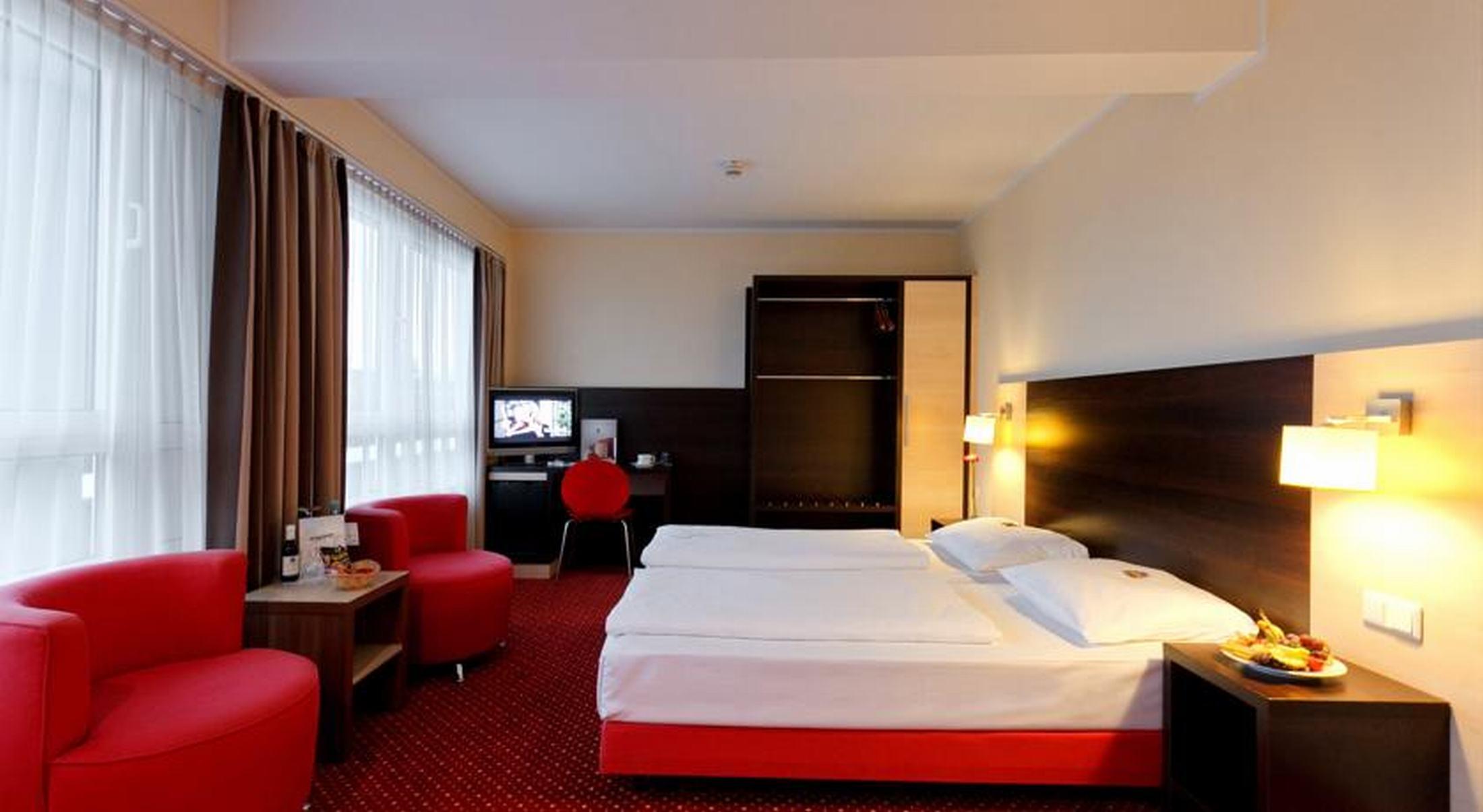 Double or Twin Standard