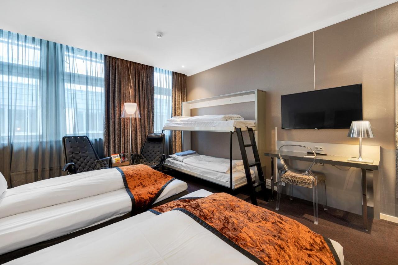 Family Room Standard