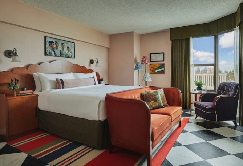 Double King Size Bed