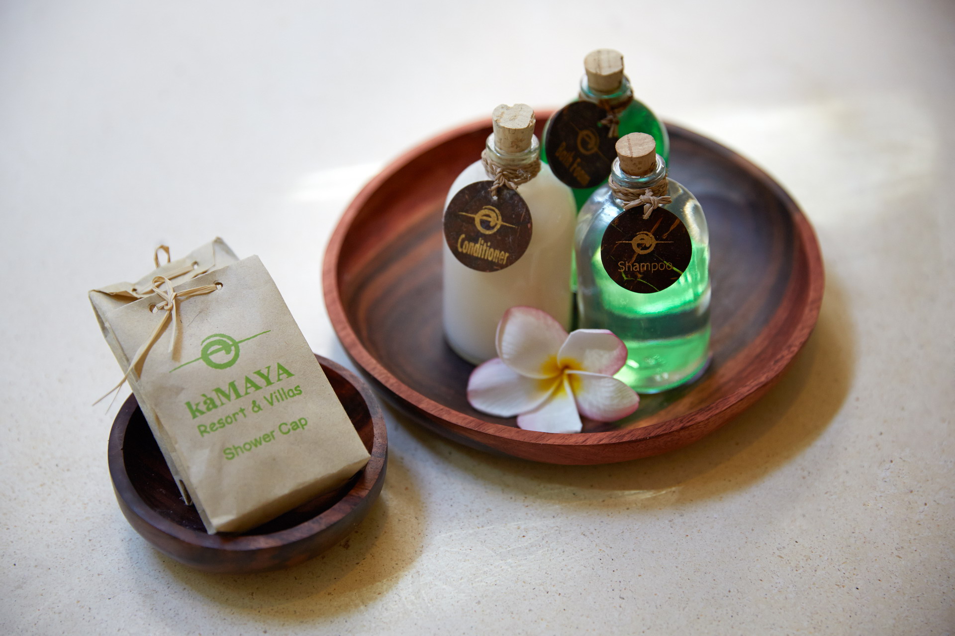 Villa Pool View King Bed