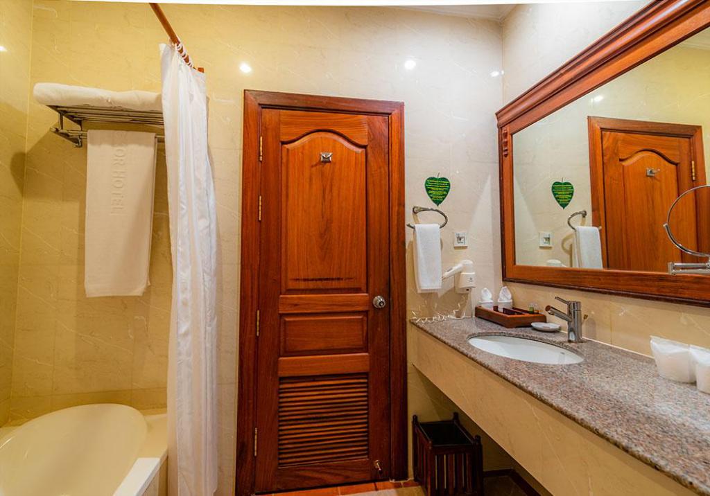 Double or Twin Superior